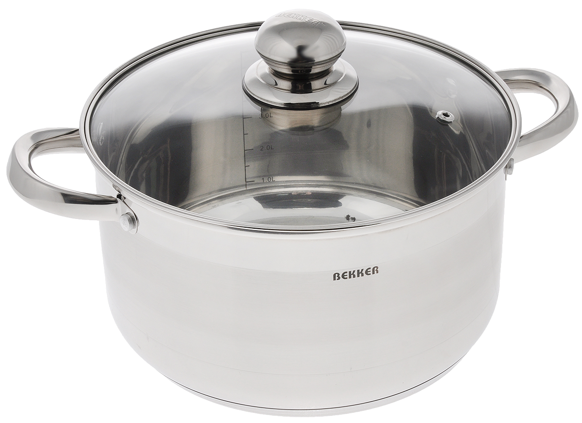 Кастрюля Bekker Jumbo c крышкой, 6,1 лBK-1262 Кастрюля Bekker Jumbo c крышкой, 6,1 лBK-1262Кастрюля Bekker Jumbo изготовлена из высококачественной нержавеющей стали. Капсулированное дно с прослойкой из алюминия обеспечивает быстрый и равномерный нагрев посуды. Крышка выполнена из жаростойкого стекла с отверстием для выхода пара. На внутренних стенках имеются отметки литража. Зеркальная полировка в сочетании с матовой придает посуде безупречный внешний вид. Подходит для всех типов плит, включая индукционные. Можно мыть в посудомоечной машине. Диаметр кастрюли: 24 см. Высота стенки: 14 см. Ширина кастрюли (с учетом ручек): 33 см. Диаметр индукционного диска: 21 см. УВАЖАЕМЫЕ КЛИЕНТЫ! Обращаем ваше внимание на тот факт, что объем кастрюли указан максимальный, с учетом полного наполнения до кромки. Шкала на внутренней стенке кастрюли, имеет меньший литраж.