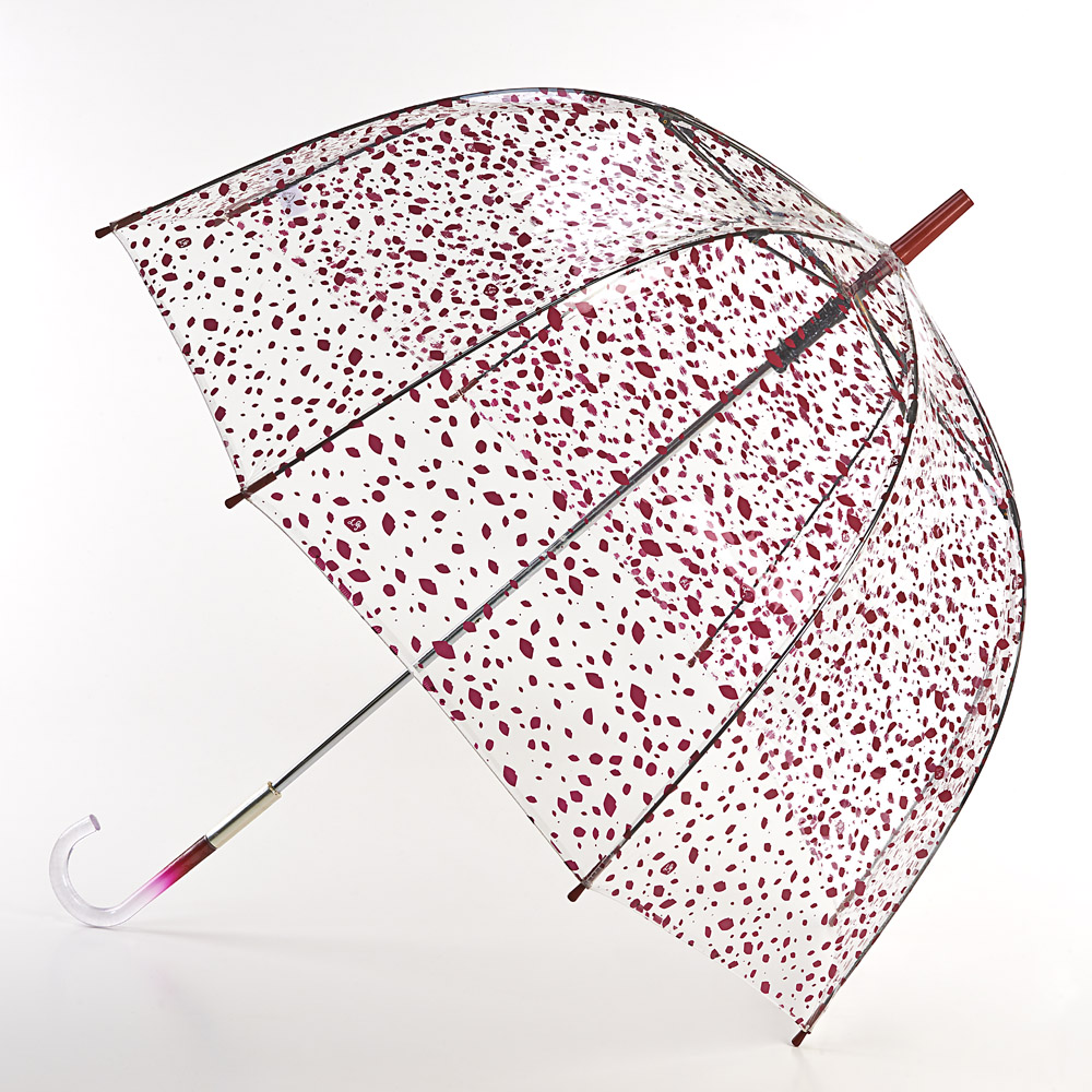 Зонт-трость женский Lulu Guinness Birdcage, механический, цвет: прозрачный, вишневый. L719-2878L719-2878 Roughlycutoutspot Зонт-трость женский Lulu Guinness Birdcage, механический, цвет: прозрачный, вишневый. L719-2878L719-2878 RoughlycutoutspotНеобычный механический зонт-трость Lulu Guinness Birdcage даже в ненастную погоду позволит вам оставаться модной и элегантной. Каркас зонта включает 8 спиц из фибергласса с пластиковыми наконечниками. Стержень изготовлен из стали. Купол зонта выполнен из высококачественного прозрачного ПВХ и оформлен принтом в виде губок. Изделие дополнено удобной пластиковой рукояткой с металлическим элементом. Зонт механического сложения: купол открывается и закрывается вручную до характерного щелчка. Модель дополнительно застегивается с помощью хлястика на кнопку. Такой зонт не только надежно защитит вас от дождя, но и станет стильным аксессуаром, который идеально подчеркнет ваш неповторимый образ.