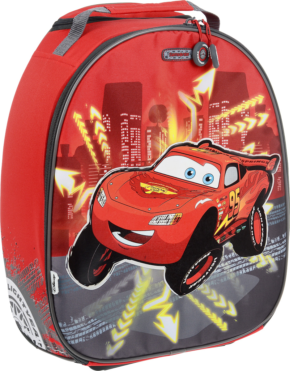 Чемодан Samsonite Cars Dynamic, цвет: красный, 24 л. 17C*1000117C*10001 Чемодан Samsonite Cars Dynamic, цвет: красный, 24 л. 17C*1000117C*10001Чемодан Samsonite Cars Dynamic, выполненный из водоотталкивающего полиэстера, украшен ярким изображением героя мультфильма Тачки. Изделие устойчиво к износу, истиранию, световому и тепловому воздействию, что так актуально для детского багажа. Чемодан очень вместителен, он содержит продуманную внутреннюю организацию, которая позволяет удобно разложить вещи и избежать их сминания. Имеется одно большое отделение, закрывающееся по периметру на застежку-молнию с двумя бегунками. Большое отделение для хранения одежды оснащено перекрещивающимися багажными ремнями, которые соединяются при помощи пластикового карабина. Также внутри имеется сетчатый карман. Для удобной перевозки чемодан оснащен двумя маневренными колесами, которые обеспечивают легкость перемещения в любом направлении. Телескопическая ручка, находящаяся под кармашком на молнии, с легкостью выдвигается. Сверху также предусмотрена ручка для поднятия чемодана. Небольшие размеры позволяют ...