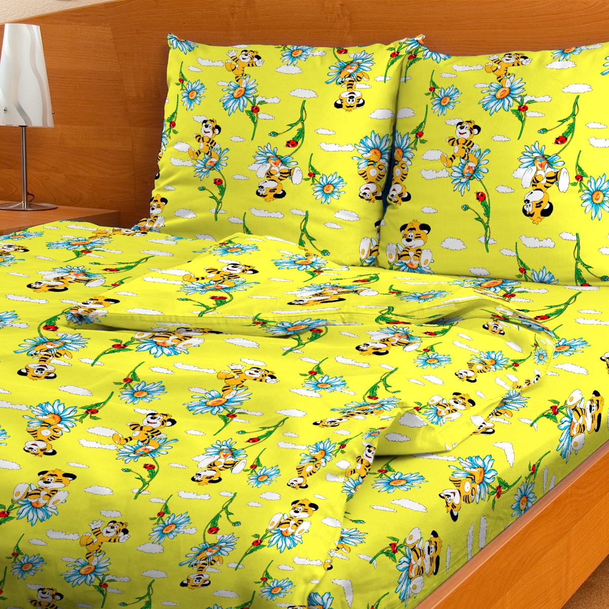 Letto Комплект белья для новорожденных Ясли BGR-25BGR-25 Letto Комплект белья для новорожденных Ясли BGR-25BGR-25Комплект постельного белья в кроватку с простыней на резинке в хлопковом исполнении и с хорошими устойчивыми красителями - по очень доступной цене! Эта модель произведена из традиционной российский бязи, плотного плетения. Такое белье прослужит долго и выдержит много стирок. Рекомендуется перед первым использованием постирать, но не пересушивать. Размер: пододеяльник 145*110,простыня 60*120 высота 20 см, резинка целиком по периметру. нав-ка 40*60. Рисунок на наволочке может отличаться от представленного на фото. Подлежит машинной стирке при температуре 30 гр., строго на деликатном режиме.