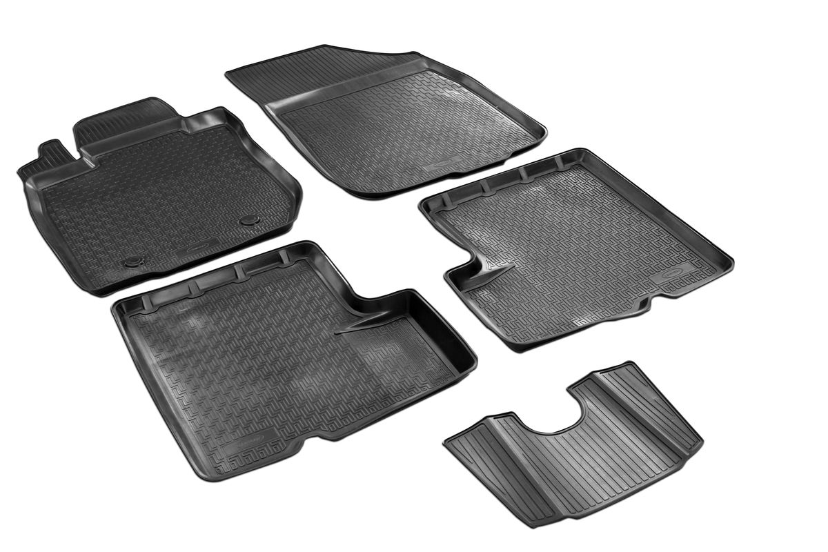 Коврики салона Rival для Renault Duster (4WD) 2010-2015, c перемычкой, полиуретан0014701005 Коврики салона Rival для Renault Duster (4WD) 2010-2015, c перемычкой, полиуретан0014701005Прочные и долговечные коврики Rival в салон автомобиля, изготовлены из высококачественного и экологичного сырья, полностью повторяют геометрию салона вашего автомобиля. - Надежная система крепления, позволяющая закрепить коврик на штатные элементы фиксации, в результате чего отсутствует эффект скольжения по салону автомобиля. - Высокая стойкость поверхности к стиранию. - Специализированный рисунок и высокий борт, препятствующие распространению грязи и жидкости по поверхности коврика. - Перемычка задних ковриков в комплекте предотвращает загрязнение тоннеля карданного вала. - Произведены из первичных материалов, в результате чего отсутствует неприятный запах в салоне автомобиля. - Высокая эластичность, можно беспрепятственно эксплуатировать при температуре от -45 ?C до +45 ?C. Уважаемые клиенты! Обращаем ваше внимание, что коврики имеет форму соответствующую модели данного автомобиля. Фото служит для визуального восприятия товара.