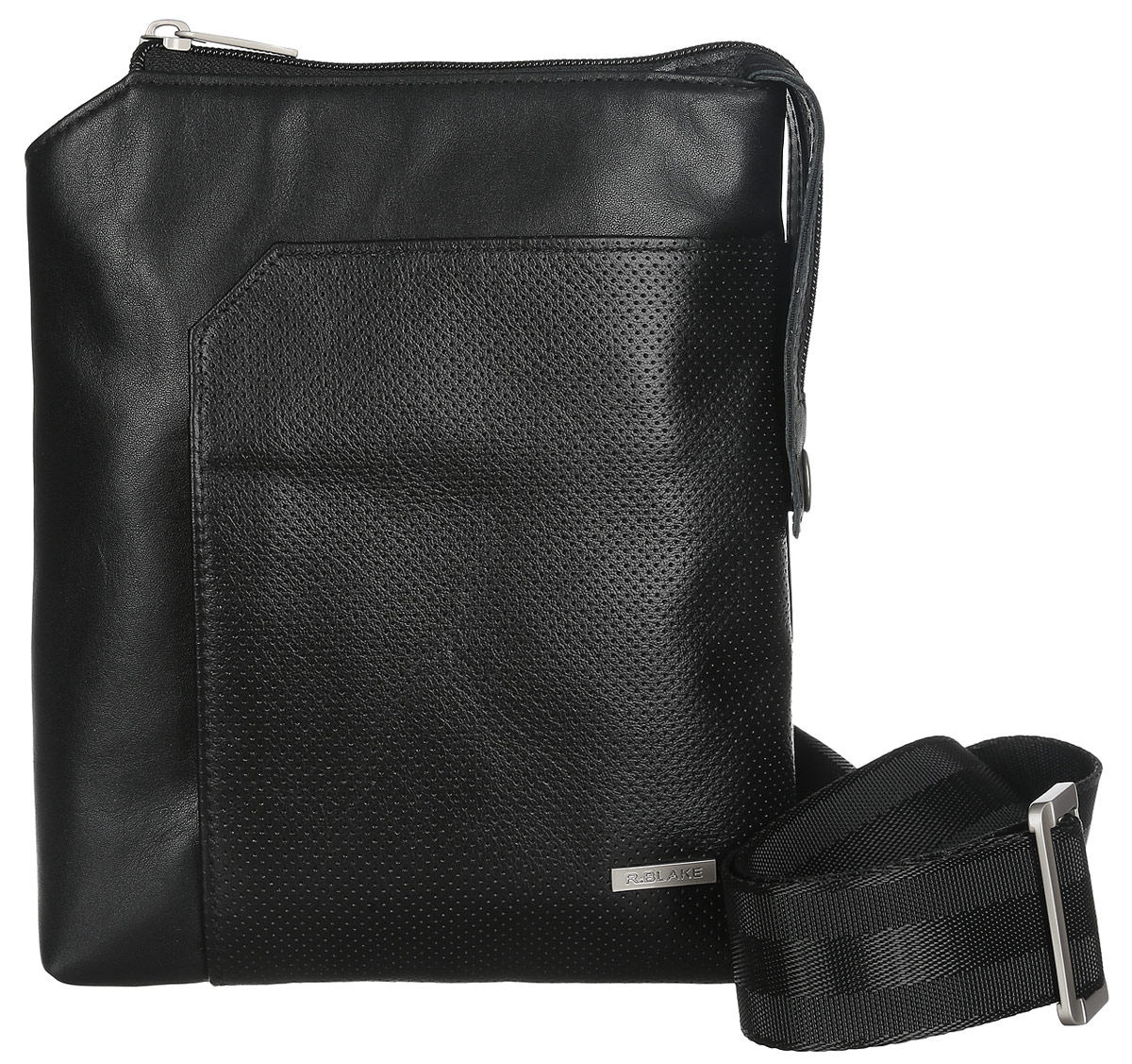 Сумка мужская R.Blake Matteo Sport, цвет: черный. GMTT00-00ML06-A0201O-K103GMTT00-00ML06-A0201O-K103 Сумка мужская R.Blake Matteo Sport, цвет: черный. GMTT00-00ML06-A0201O-K103GMTT00-00ML06-A0201O-K103Компактная мужская сумка R.Blake Matteo Boston выполнена из натуральной кожи с добавлением полипропилена, полиуретана и хлопка, оформлена металлической пластиной с гравировкой в виде логотипа бренда. Изделие имеет одно отделение, которое закрывается на молнию. Хлястик от молнии фиксируется кнопкой к боковой стороне изделия. Внутри - нашивной открытый карман. Лицевая сторона дополнена нашивным открытым карманом на скрытой магнитной кнопке. Карман выполнен с перфорированной поверхностью. На задней стенке расположен открытый карман. Модель дополнена несъемным текстильным плечевым ремнём, регулируемой длины. Этот стильный аксессуар станет изысканным дополнением к вашему образу и отличным подарком!