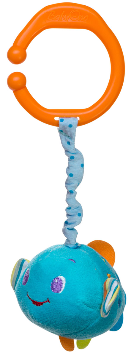 BabyOno Игрушка-подвеска Рыбка1392 BabyOno Игрушка-подвеска Рыбка1392Игрушка-подвеска BabyOno Рыбка выполнена из текстильного материала голубого цвета в виде веселой рыбки. К рыбке крепится текстильная веревочка. Если игрушку потянуть вниз, то она начнет вибрировать до тех пор, пока веревочка не вернется в исходное положение. Внутри туловища игрушки расположен колокольчик, звенящий при тряске, а в плавниках - шуршащий элемент. С помощью незамкнутого пластикового кольца игрушку легко можно прикрепить к кроватке, коляске или игровой дуге малыша. Игрушка-подвеска Рыбка поможет ребенку в развитии цветового и звукового восприятия, мелкой моторики рук, координации движений и тактильных ощущений. Товар сертифицирован.