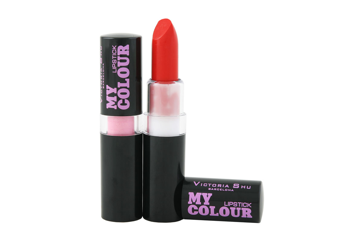 Victoria Shu Губная помада My Colour № 347887V15467 Victoria Shu Губная помада My Colour № 347887V15467Новая восковая формула помады не содержит парфюмерных отдушек и обеспечивает комфортное. Абрикосовое масло увлажняет и питает,а воски интенсивно и бережно ухаживают за нежной кожей губ. Интенсивное увлажнение.