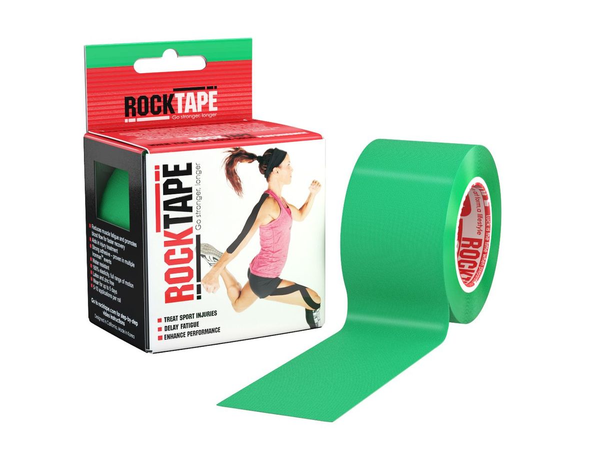 Кинезиотейп Rocktape Classic, цвет: зеленый, 5 x 500 смRCT100-GN-OS Кинезиотейп Rocktape Classic, цвет: зеленый, 5 x 500 смRCT100-GN-OSКинезиотейп Rocktape Classic, выполненный из хлопка и нейлона, предназначен для снятия отеков и рассасывания гематом. Уменьшает мышечную усталость и способствует притоку крови для более быстрого восстановления. Изделие имеет плотную волнообразную структуру ткани. Не содержит латекса и цинка, водостойкий. Кинезиотейп носится до 5 дней, не теряя своих свойств. 180% эластичности.