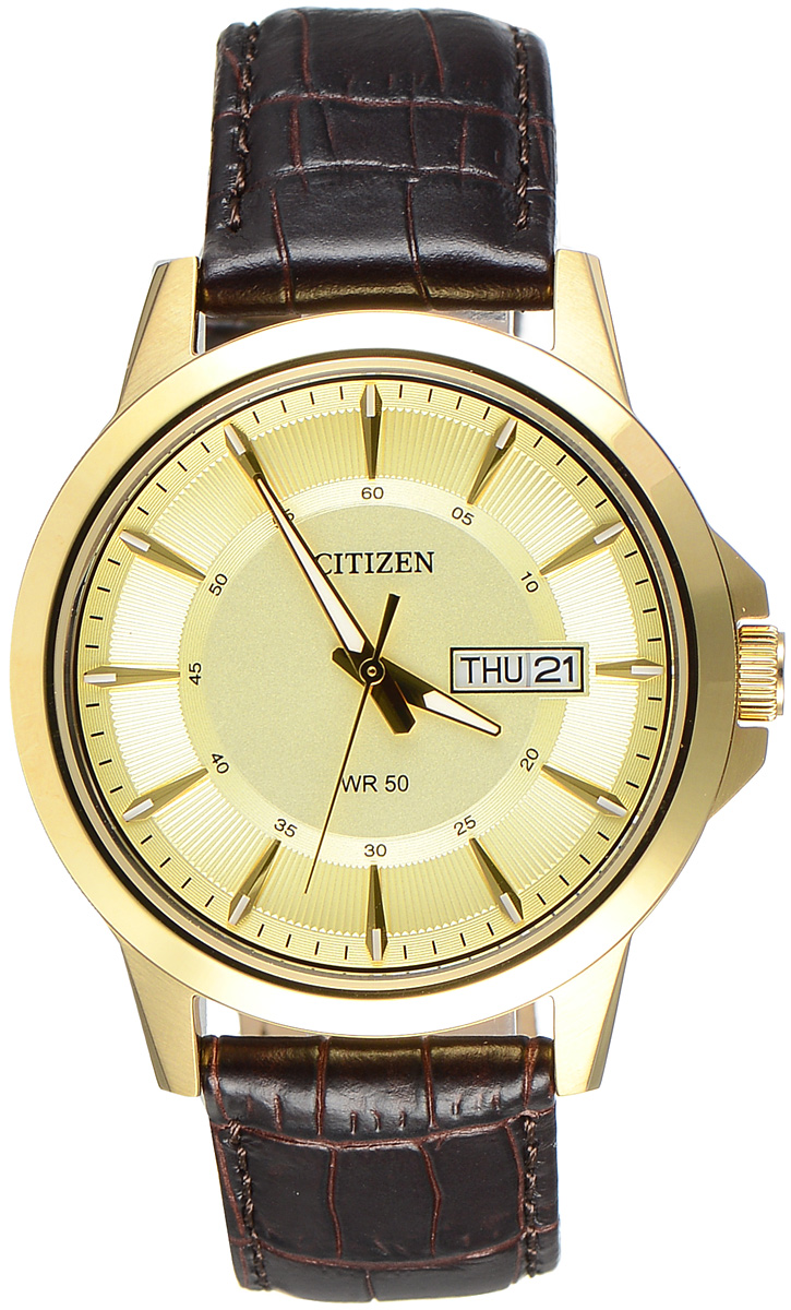 Часы наручные мужские Citizen, цвет: золотой, коричневый. BF2013-05PEBF2013-05PE Часы наручные мужские Citizen, цвет: золотой, коричневый. BF2013-05PEBF2013-05PEСтильные мужские часы Citizen выполнены из нержавеющей стали и минерального стекла. Циферблат изделия оформлен символикой бренда. Корпус часов оснащен степенью влагозащиты 5 bar, а также устойчивым к царапинам минеральным стеклом. Циферблат дополнен индикатором даты. Стрелки и циферблат изделия дополнены светящимся составом. Элегантный кожаный ремешок, идеально дополняющий корпус изделия, оснащен практичной пряжкой, которая позволит максимально комфортно снимать и надевать часы. Изделие поставляется в фирменной упаковке. Часы Citizen подчеркнут мужской характер и отменное чувство стиля у их обладателя.