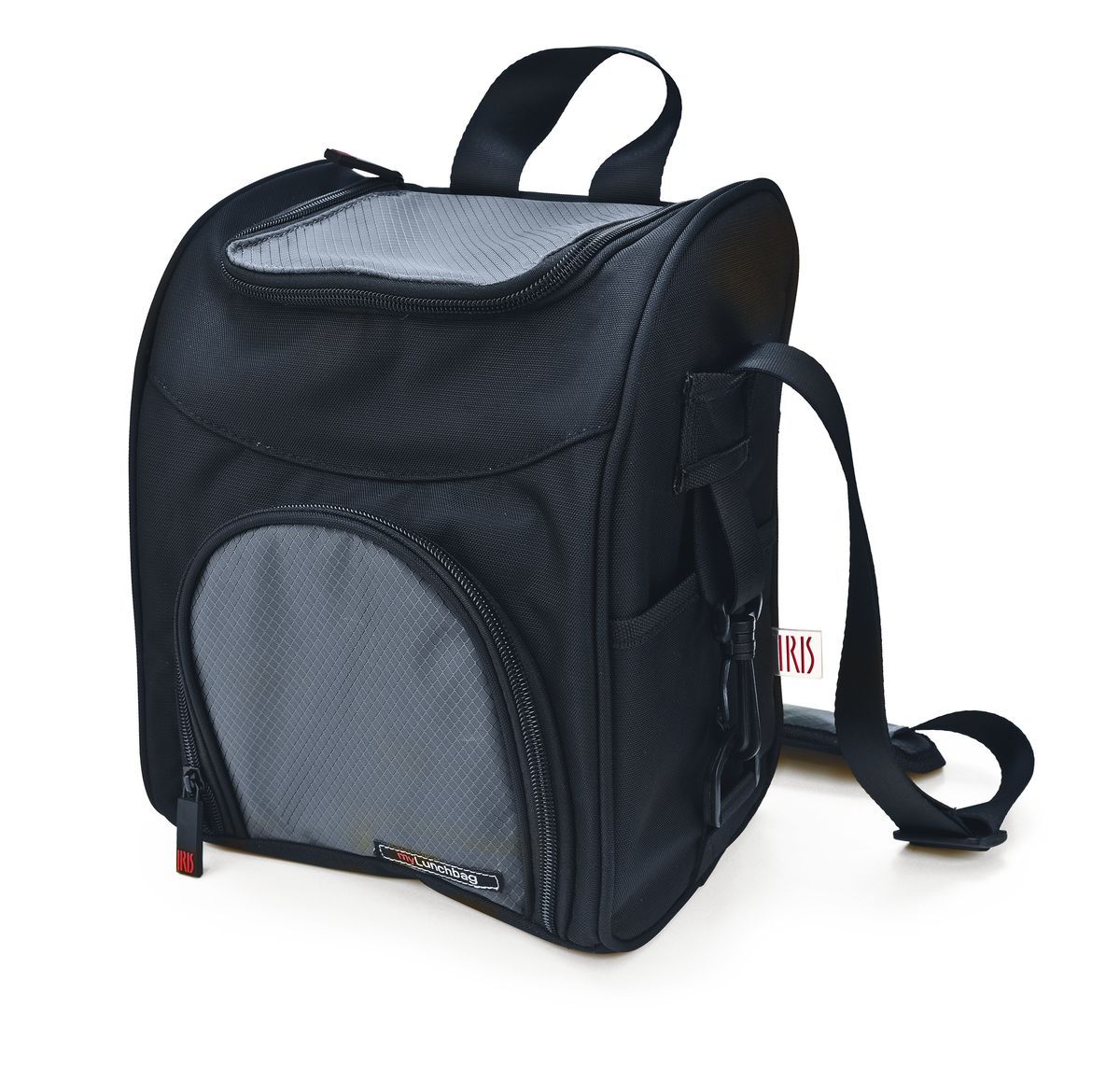 Термо ланч-бокс-рюкзак TRAVELLER MyLunchbag, цвет: черно-серыйI9360-TX Термо ланч-бокс-рюкзак TRAVELLER MyLunchbag, цвет: черно-серыйI9360-TXТермоЛанчбокс-рюкзак TRAVELLER? MyLunchbag?. Отлично сохраняет свежесть и вкус продукта на несколько часов. Пригодится везде: на прогулке, на работе, учебе и т.д. С ним легко справится даже ребенок! Обладает большой вместительностью. Присутствует удобный кармашек для аксессуаров, можно повесить на плечо (благодаря регулируемому ремню) и на спину. Рекомендуется регулярно стирать вручную в теплой воде с мылом. Сделан из полиэстера
