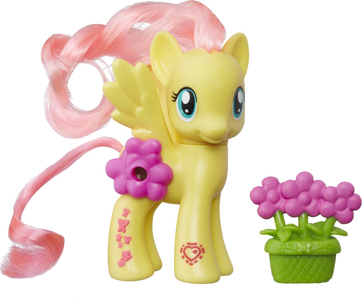 My Little Pony Фигурка Пони Fluttershy с волшебной картинкойB5361EU4 My Little Pony Фигурка Пони Fluttershy с волшебной картинкойB5361EU4My Little Pony Фигурка Пони Fluttershy порадует любую девочку! Каждая малышка пони неповторима и отмечена уникальными символами, расположенными на ее ножках. Отличительный знак появляется на пони, когда она понимает, что чем-то отличается от остальных. Голова фигурки поворачивается. Гриву и хвост пони малышка сможет расчесывать и создавать различные прически. В боку пони встроен маленький глазок, посмотрев в который, девочка увидит красивую картинку. В комплекте с фигуркой также идет горшочек с цветами. Игры с этой фигуркой способствуют развитию у ребенка фантазии и любознательности, помогут овладеть навыками общения, воспитают чувство ответственности и заботы. Благодаря маленькому размеру фигурки малышка сможет взять ее с собой на прогулку или в гости.