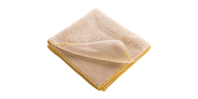 Салфетка Tescoma Clean Kit, 35 х 35 см900672 Салфетка Tescoma Clean Kit, 35 х 35 см900672Полотенце Tescoma Clean Kit, изготовленное из микрофибры (хлопок), отлично подходит для уборки всех видов мебели и интерьера от пыли. Качество материала гарантирует безопасность не только взрослым, но и самым маленьким членам семьи. Мягкое и пушистое полотенце сделает интерьер вашей кухни стильным и гармоничным.