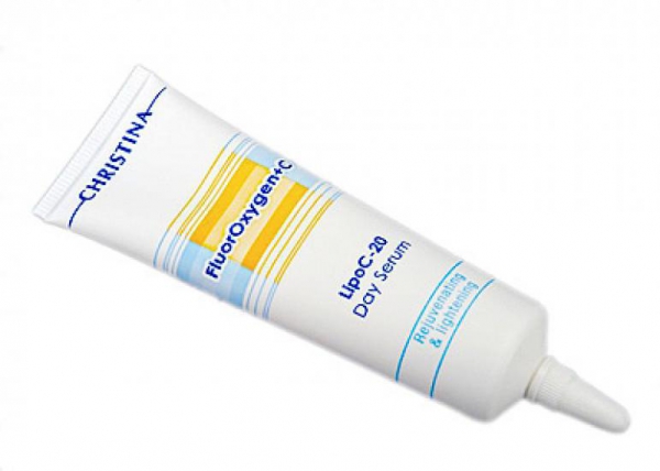 Christina Дневная сыворотка FluorOxygen +C Lipo-C-20 Day Serum 30 млFLULC Christina Дневная сыворотка FluorOxygen +C Lipo-C-20 Day Serum 30 млFLULCДневная сыворотка Christina FluorOxygen+C Lipo-C-20 Day Serum. Безводная формула содержит 20% микронизированного витамина С, что обеспечивает стабильное и активное действия препарата в течение долгого периода времени. Витамин С улучшает антиоксидантный эффект препарата, осветляет кожу и стимулирует образование коллагена. За счет ретинола, токоферола и липоевой кислоты сыворотка оказывает выраженное омолаживающее и предупреждающее старение кожи действие. Стеарил глицирретинат дает успокаивающий и противовоспалительный эффект.После ежедневного применения дневной сыворотки от Christina кожа обретает свежесть, повышается синтез коллагена, выравнивается цвет.