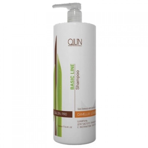 Ollin Шампунь для частого применения с экстрактом листьев камелии Basic Line Daily Shampoo 750 мл390 Ollin Шампунь для частого применения с экстрактом листьев камелии Basic Line Daily Shampoo 750 мл390Благодаря деликатному составу шампунь идеально подходит для частого применения. Формула включает в себя растительный комплекс из семи экстрактов растений, а также фосфолипидный комплекс Arlasilk™ PLN. Шампунь мягко очищает волосы и кожу головы, увлажняет и препятствует ломкости. Волосы приобретают мягкость и блеск, легко расчесываются и укладываются. Обеспечивает длительный антистатический эффект и защиту цвета окрашенных волос. Идеально подходит для работы в салоне перед стрижкой или укладкой.