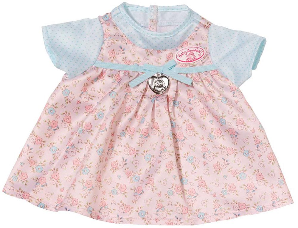 Baby Annabell Платье для куклы Annabell794-531 Baby Annabell Платье для куклы Annabell794-531Очаровательное платьице для куклы Бэби Аннабель - важный атрибут, который поможет ребенку комфортно и занимательно провести время. Платье выполнено в розовом цвете с голубыми рукавчиками и декорировано медальоном в форме сердечка. Выполнено изделие из прочного материала, аккуратно прошито, а значит, долго прослужит. Красиво платье для куклы Baby Annabell станет хорошим подарком для девочки, с ним игры станут еще более увлекательными. Платье подходит ко всем куклам серии Baby Annabell высотой 46 см.