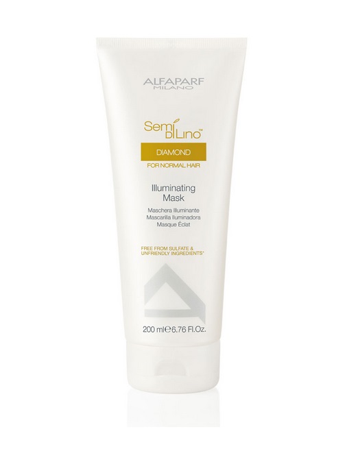 Alfaparf Маска для нормальных волос, придающая блеск Semi Di Lino Diamond Illuminating Mask 200 мл9996 Alfaparf Маска для нормальных волос, придающая блеск Semi Di Lino Diamond Illuminating Mask 200 мл9996Alfaparf Semi DiLino Diamond Illuminating MaskМаска для нормальных волос, придающая блеск предназначена для поддержания здоровья волос на новом уровне. Данный продукт способствует эффективному оживлению волос, придаёт волосам блеск, усиливает и защищает его интенсивность, обеспечивает нормализацию витаминного баланса. В состав маски для нормальных волос Alfaparf Milano входит экстракт семени льна и специальный комплекс защиты цвета, которые препятствуют выгоранию и вымиранию волос. А такие витамины, как A, E и F обладают антиоксидантными свойствами, что благоприятно влияет на здоровье волос. Уже после первого применения маски Альфапарф Диамонд волосы станут намного более крепкими и устойчивыми к вредному влиянию внешних факторов.