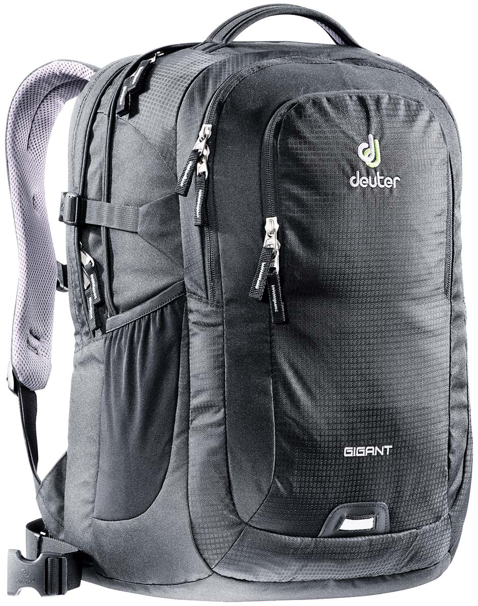 Рюкзак Deuter Daypacks Gigant, цвет: черный, 32л80424_7000 Рюкзак Deuter Daypacks Gigant, цвет: черный, 32л80424_7000Когда в университете накопилось множество необходимых дел, модель Deuter Gigant поможет вам легко справиться с горой бумаг, книг и папок. А если вам не нужно нести ноутбук, то в большое основное отделение на мягкой подкладке можно поместить еще больше груза. Благодаря эргономичным мягким плечевым лямкам и системой вентиляции спины Airstripes даже тяжелый груз удобно носить. Секционное отделение для компьютерных принадлежностей, большое отделение под ноутбук 17 или iPad (полностью защищенное жесткими стенками), передний карман на молнии, съемный поясной ремень, большое основное отделение, в которое помещаются папки для бумаг, дно имееет мягкую подкладку, компрессионные стропы, удобная ручка для переноски, большой передний карман с органайзером, боковые сетчатые карманы, петля с отражателем. Вес: 1080 г. Объем: 32 л. Размеры отделения под ноутбук: 32х40 см.