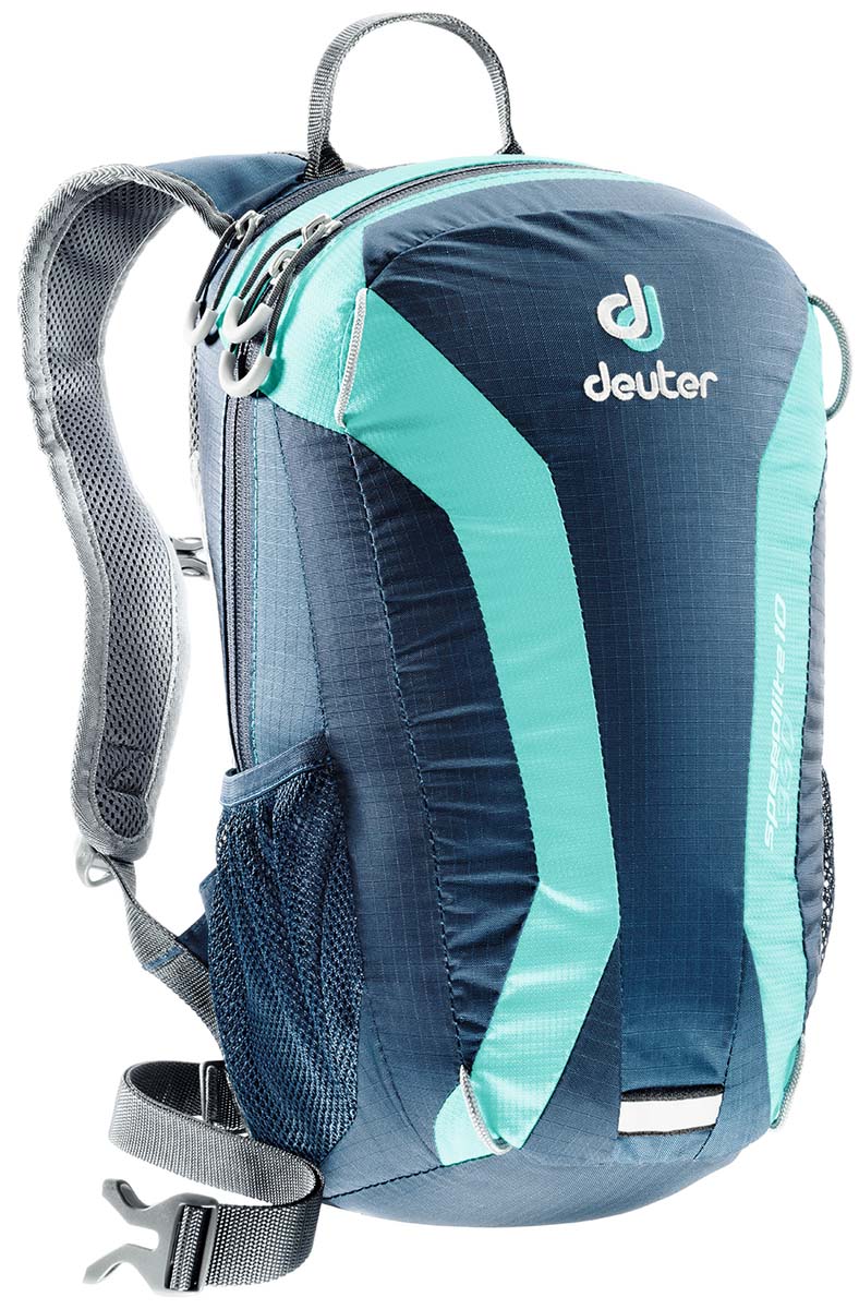 Рюкзак Deuter Speed lite 10, цвет: светло-голубой, бирюзово-голубой, 10л33101_3218 Рюкзак Deuter Speed lite 10, цвет: светло-голубой, бирюзово-голубой, 10л33101_3218Сверхлегкие спортивные рюкзаки для быстроногих атлетов. Вы почти не почувствуете их вес во время гонок по горам, соревнований по ски,туру, велосипедных марафонов, катаясь на равнинных лыжах, и даже просто догоняя уходящий автобус, эргономичные плечевые лямки целиком выполнены из объемной дышащей сетки 3D Air,Mesh для экономии веса, Оригинальная V,образная форма обеспечивает максимальную свободу движений и размещает нагрузку именно там, где она должна быть, между плеч , Молнии с удобными петлями для пальцев на замках, передний карман, усиленное дно, отражатель 3М, боковые сетчатые карманы позволяют легко достать калорийное питание или флягу с питьем, Вес: 380 г, Объем 15 л. Размеры: 43x23x16 см.