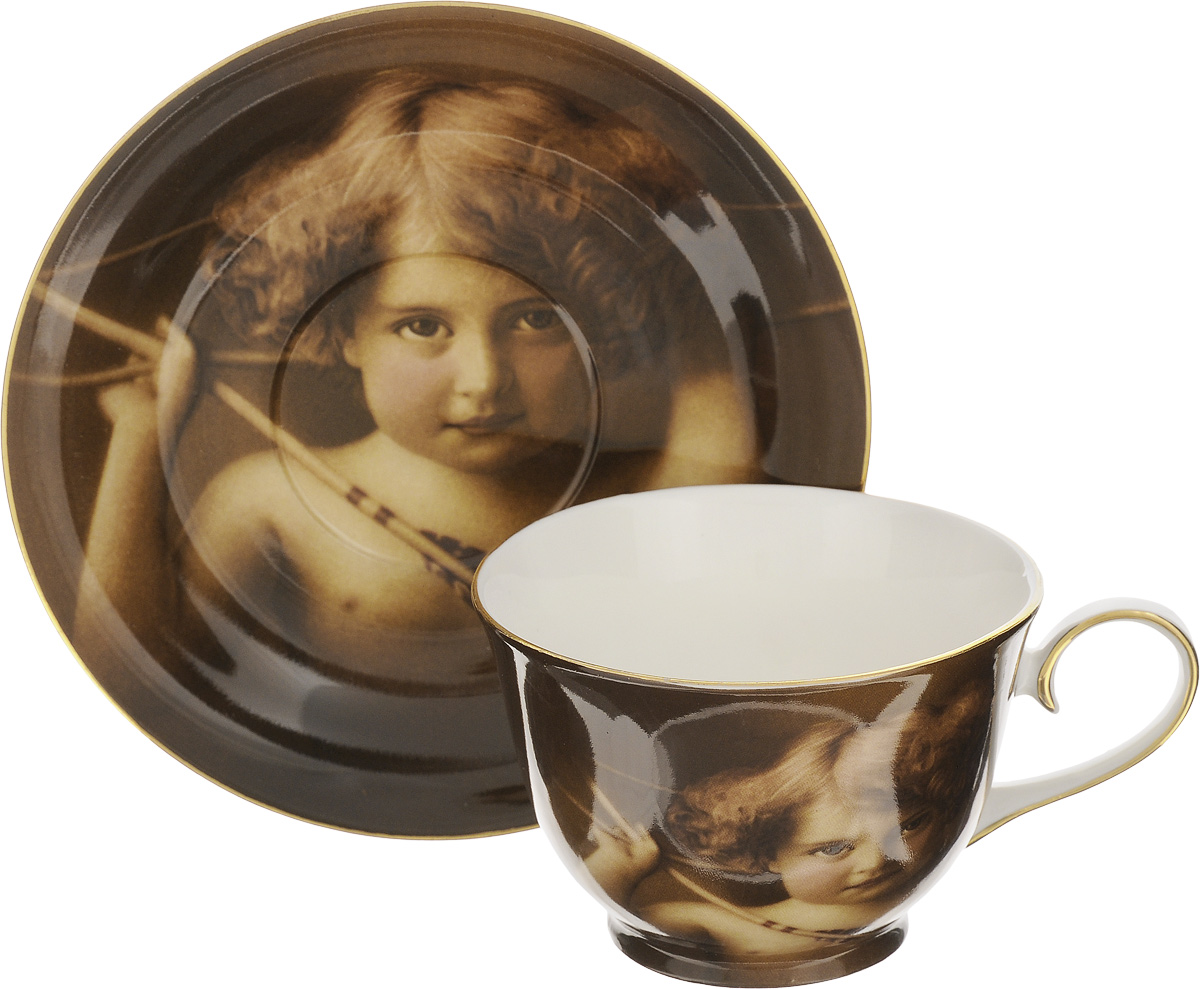 Чайная пара Patricia Амур, 2 предметаIM52-2401 Чайная пара Patricia Амур, 2 предметаIM52-2401Чайная пара Patricia Амур состоит из чашки и блюдца. Изделия, изготовленные из фарфора высшего качества, имеют изысканный внешний вид и декорированы золотистой каймой. Чайная пара Patricia Амур украсит ваш кухонный стол, а также станет замечательным подарком к любому празднику. Не рекомендуется мыть в посудомоечной машине и использовать в микроволновой печи. Объем чашки: 200 мл. Диаметр чашки (по верхнему краю): 9,8 см. Высота чашки: 6,7 см. Диаметр блюдца: 15,5 см. Высота блюдца: 2,2 см.