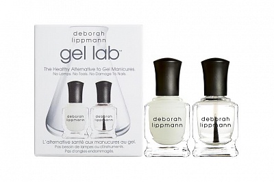 Deborah Lippmann набор для маникюра Gel Lab mini, 8 мл x 211241 Deborah Lippmann набор для маникюра Gel Lab mini, 8 мл x 211241Deborah Lippmann набор для маникюра Gel Lab mini - миниатюрная лаборатория для создания идеального гелевого покрытия. В набор входит два средства: базовое покрытие Coat Of Arms и финишное покрытие Shining Armor. Основными элементами этих продуктов являются жидкие полимеры, обеспечивающие стойкость маникюра (до двух недель); акрил, который придает ногтям особый блеск; а также биотин и экстракт зеленого чая, которые избавляют ногти от ломкости и истощения. Еще одно преимущество Gel Lab заключается в том, что средства легко снимаются без использования специальных салонных растворителей.