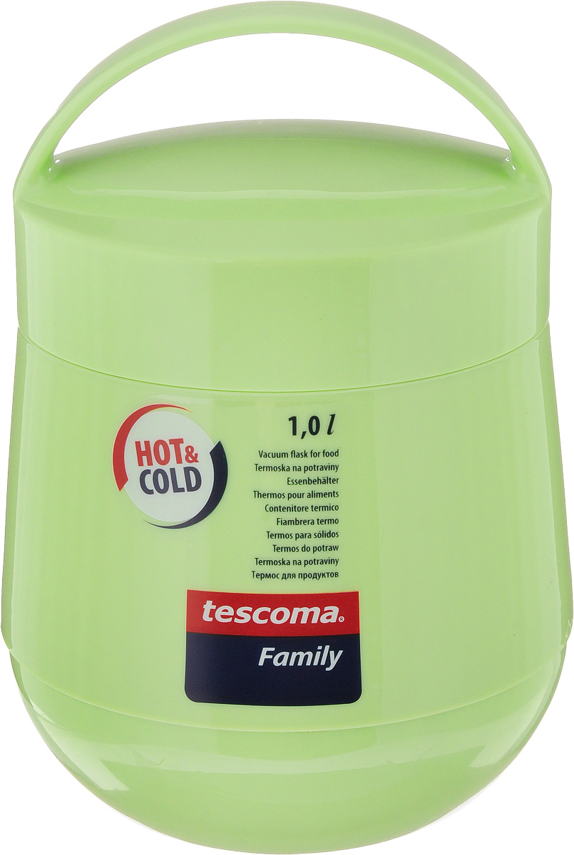 Термос для продуктов Tescoma Family, цвет: фисташковый, 1 л. 310582310582_фисташковый Термос для продуктов Tescoma Family, цвет: фисташковый, 1 л. 310582310582_фисташковыйТермос для продуктов Tescoma Family пригодится в любой ситуации: будь то экстремальный поход, пикник или поездка. Корпус термоса выполнен из высококачественного цветного пластика. Колба термоса изготовлена из стекла, которое является экологически чистым материалом и прекрасно держит температуру. Изделие, оснащенное эргономичной ручкой, предназначено для хранения и переноски теплых и холодных блюд. В комплекте поставляется две пластиковые емкости и универсальная крышка. Емкости вкладываются в изоляционную колбу. Они предназначены для продуктов с высоким содержанием жиров, сахара либо кислот, а также блюд, которые тяжело отмываются со стенок стеклянной колбы. Нейтральные продукты можно хранить непосредственно в самой колбе. Термос Tescoma Family - это идеальный вариант для большой компании и дальней поездки. Не рекомендуется мыть в посудомоечной машине. Диаметр термоса (по верхнему краю): 13 см. Высота термоса (без учета...
