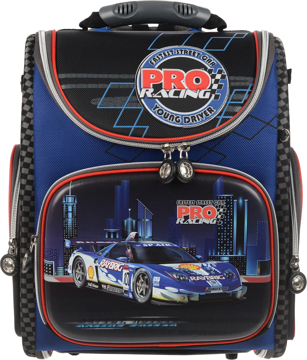 Ранец школьный Hummingbird Pro Racing, цвет: синий, красный. K90K90 Ранец школьный Hummingbird Pro Racing, цвет: синий, красный. K90K90Эргономичный школьный ранец с жесткой конструкцией Hummingbird Pro Racing выполнен из современного пористого EVA материала, отличающегося легкостью и долговечностью. Изделие оформлено изображением спортивной машины и нашивками. Хлястики на бегунках молний выполнены в форме колес. Ранец имеет одно основное отделение, закрывающееся на молнию. В расстегнутом виде полностью раскладывается. Внутри главного отделения расположены: накладной сетчатый карман, два накладных кармана с жесткими стенками и резинкой-фиксатором, два накладных пластиковых кармашка. Пластиковые кармашки предназначены для расписания уроков и для вкладыша с адресом и ФИО владельца(вкладыши для заполнения идут в комплекте). На лицевой стороне ранца расположен накладной карман на молнии, который содержит: пять накладных кармашков для письменных принадлежностей и мелочей (один из кармашков сетчатый на молнии), карабин для ключей и карман для телефона на липучке. По бокам ранца размещены два дополнительных накладных...