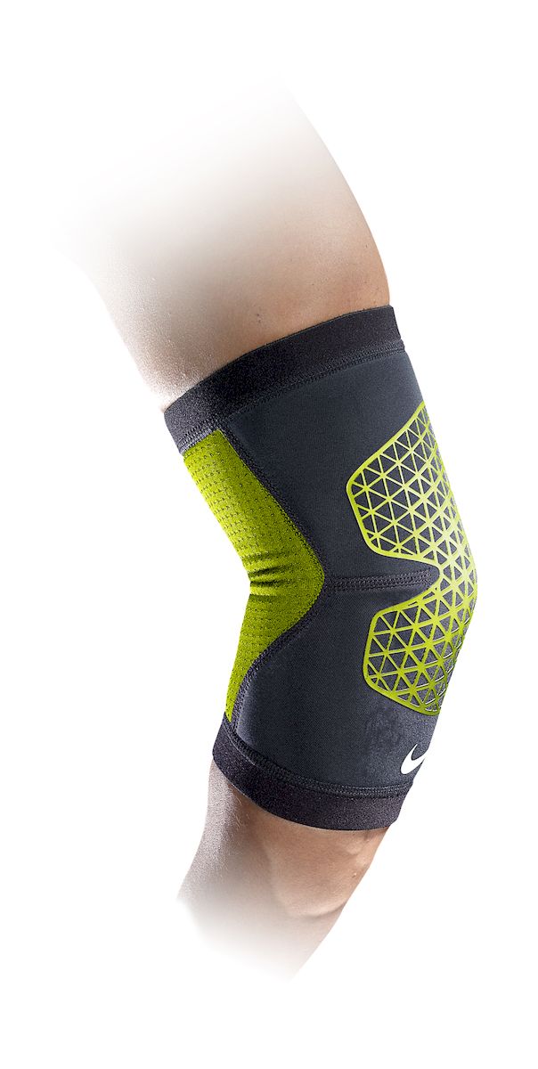 Налокотник Nike, цвет: черный, желтый. Размер LN.MS.35.023.LG Налокотник Nike, цвет: черный, желтый. Размер LN.MS.35.023.LGНалокотник Nike. Легкий материал Airprene держит мышцы в тепле, что обеспечивает дополнительную поддержку и защищает от растяжений. Высокая степень регуляции воздуза и тепла. Контурный дизайн и конструкция обеспечивает свободу движений. Износостойкий.