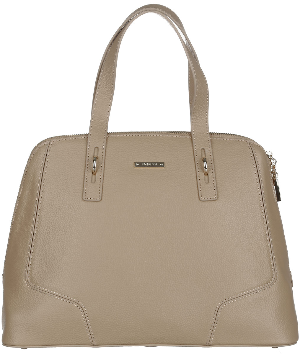 Сумка женская Fabretti, цвет: бежевый. N2546N2546-beige Сумка женская Fabretti, цвет: бежевый. N2546N2546-beigeСтильная женская сумка Fabretti выполнена из натуральной кожи с фактурным тиснением. Изделие содержит одно большое отделение, которое закрывается на застежку-молнию с двумя бегунками. Внутри расположены два накладных кармашка для мелочей и два врезных кармана на молнии. Снаружи, на задней стороне сумки, расположен врезной карман на застежке-молнии. Сумка оснащена удобными ручками и плечевым ремнем, который можно регулировать по длине. Дно сумки дополнено металлическими ножками. Оригинальный аксессуар позволит вам завершить образ и быть неотразимой.