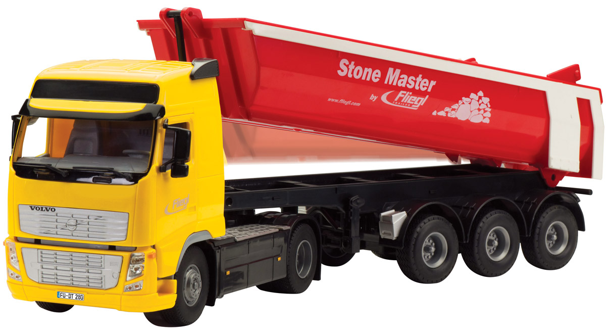 Dickie Toys Грузовик с прицепом Volvo Stone Master3415479 Dickie Toys Грузовик с прицепом Volvo Stone Master3415479Грузовик с прицепом Dickie Toys Volvo Stone Master привлечет внимание вашего ребенка и не позволит ему скучать. Игрушка представляет собой мощный грузовик с большим прицепом для перевозки различных грузов. Двери грузовика открываются, машина имеет фрикционный механизм. Ваш маленький непоседа с удовольствием будет играть с такой машиной, придумывая различные истории. Порадуйте его таким замечательным подарком!