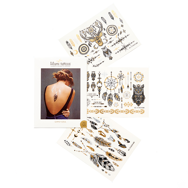 Miami Tattoos Флэш тату Miami Tattoos Gypsy Soul 3 листа 20 см х 15 смMT0002 Miami Tattoos Флэш тату Miami Tattoos Gypsy Soul 3 листа 20 см х 15 смMT0002Miami Tattoos - это дизайнерские переводные тату-украшения. Рисунки для коллекции Gypsy Soul родились благодаря всеобщей увлеченностью фестивальным стилем бохо-шик, любви к индейским и африканским мотивами на подиумах. Главными звездами сета, кроме оленя и изящно вырисованных сов, являются перья – они здесь всевозможных размеров и форм. Для производства Miami Tattoos используются только качественные, яркие и стойкие краски. Они не вызывают аллергию и держатся до семи дней!