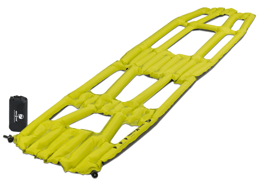 Надувной коврик Klymit Inertia X Frame pad Chartuesse Yellow, цвет: желтый06IXRd01A Надувной коврик Klymit Inertia X Frame pad Chartuesse Yellow, цвет: желтый06IXRd01AТехнология loft pocket (сохранение тепла и улучшенная воздухопроницаемость за счет уменьшения размера и пустот) Технология body mapping (комфорт и поддержка ключевых точек давления на коврик) - Материал – полиэстер 75D –низ; 30 D- верх - Надувается за 3- 5 выдохов - Размер – 182.8 см x 45.7.см x 3.81 см; в сложенном виде - 7.62 см x 15.2 см - Вес – 258 гр. - В комплекте – коврик, насос, набор для ремонта (патч и клей), чехол - Цвет - Желтый
