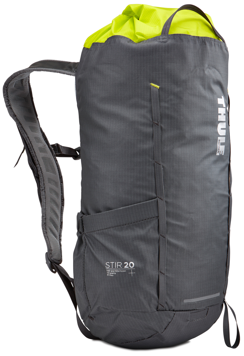Рюкзак Thule Stir 20L Hiking Pack - Dark Shadow, цвет: темно-серый, 20л211500 Рюкзак Thule Stir 20L Hiking Pack - Dark Shadow, цвет: темно-серый, 20л211500Рюкзак для пеших путешествий Thule Stir 20 л - Универсальный рюкзак с легкодоступными карманами и идеальными для поездок или передвижения по городу отделениями. Легкодоступная крышка с защитным откидным клапаном Съемный нагрудный ремень и поясной ремень, который можно спрятать за задней панелью при передвижении по городу Эластичный карман на плечевом ремне для хранения телефона и других небольших предметов Точка крепления петли для фонаря и светоотражающий материал Внутренний сетчатый карман для удобного хранения Передний карман Shove-it Pocket для быстрого доступа Воздухопроницаемые задняя панель и наплечные ремни обеспечивают вентиляцию Конструкция, предназначенная для хранения воды, включает карман для емкости с водой, отверстие для трубки и два боковых кармана для бутылок с водой (бутылки продаются отдельно)