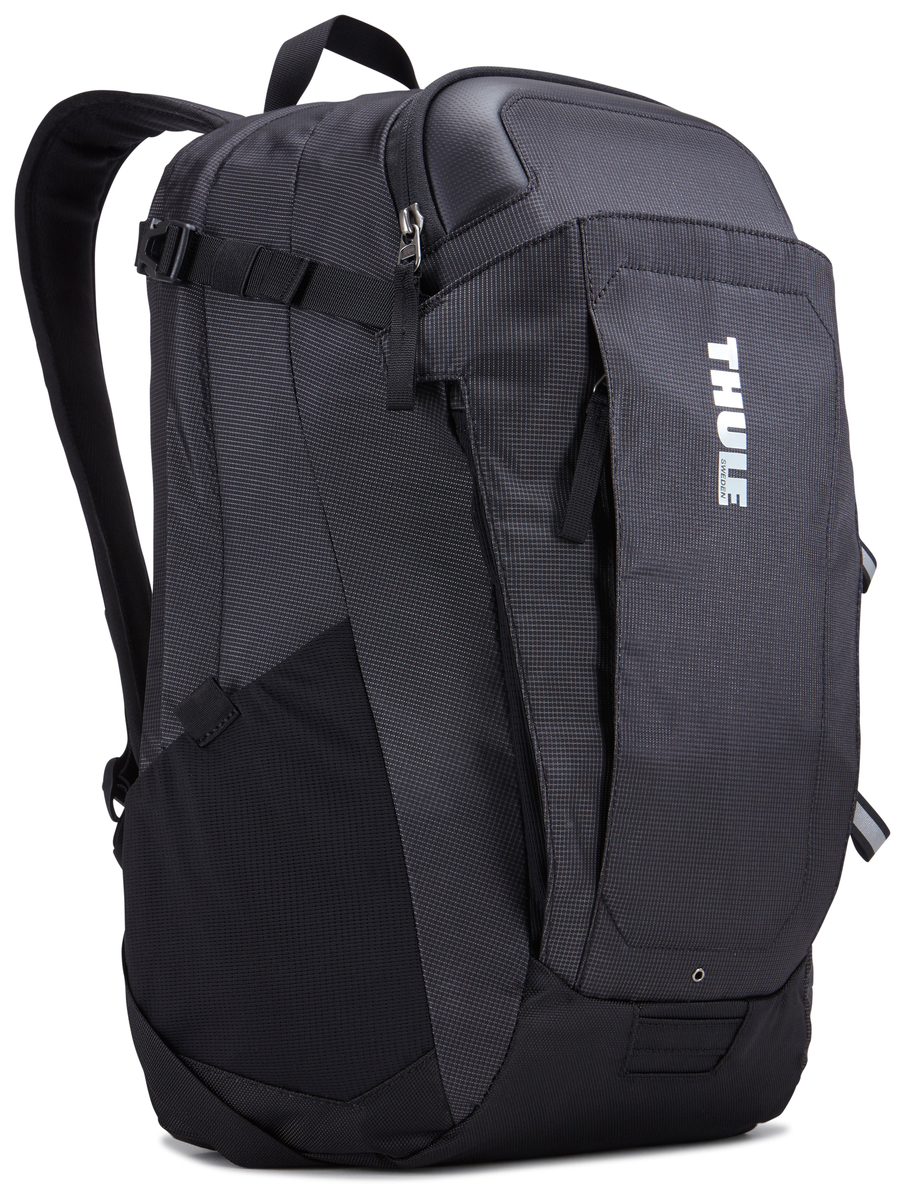 Рюкзак Thule EnRoute Triumph (STRUT), цвет: черный, 21л3202893 Рюкзак Thule EnRoute Triumph (STRUT), цвет: черный, 21л3202893Рюкзак Thule EnRoute Triumph 2 - Рюкзак объемом 21 л с конструкцией SafeEdge для защиты ноутбука и отделениями для хранения самых необходимых повседневных вещей. Вмещает MacBook Pro с диагональю экрана 15 или ноутбук с диагональю экрана 14 и дополнительно планшет Чехол для ноутбука с конструкцией SafeEdge для защиты углов устройства и дополнительный накладной карман для планшета Ударопрочное отделение SafeZone для солнечных очков, смартфона и других хрупких предметов Карман с регулируемым размером обеспечивает быстрый доступ к хранящимся в нем вещам В отделении для ноутбука также можно хранить питьевую систему (в комплект не входит) Карманы на переднем клапане, обеспечивающие быстрый доступ Потайные крепления со светоотражающими деталями Панель-органайзер обеспечит надежное хранение и быстрый поиск мелких предметов. Выемки для вентиляции на задней стороне обеспечивают циркуляцию воздуха. Мягкие ремни рюкзака с нагрудным ремнем обеспечивают...