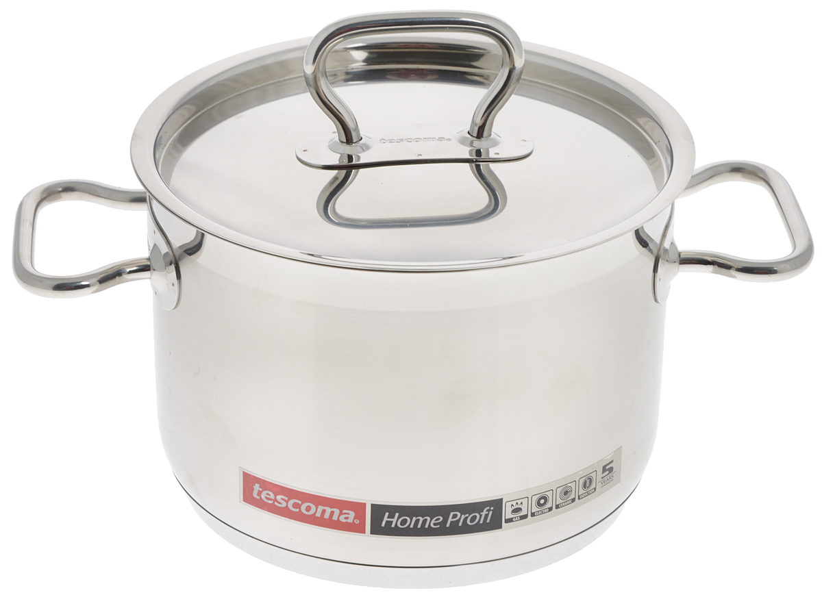 Кастрюля Tescoma Home Profi с крышкой, 2 л774016 Кастрюля Tescoma Home Profi с крышкой, 2 л774016Кастрюля Tescoma Home Profi изготовлена из первоклассной нержавеющей стали 18/10 с матовой и зеркальной полировкой. Благодаря компактной конструкции с массивными и широкими ручками, она замечательно подходит для профессионального и домашнего использования. Изделие снабжено толстым многослойным дном. Тепло с плиты передается вовнутрь посуды постепенно, без скачков и равномерно по целой площади дна, что упрощает приготовление и препятствует пригоранию. Многослойное дно обладает замечательными термоаккумуляционными свойствами, которые помогают экономить энергию. Плиту можно выключить заранее перед окончанием приготовления, которое проходит и при низкой мощности плиты. Блюда, оставленные в посуде, дольше остаются горячими. Кастрюля снабжена удобными ручками, а также крышкой. Посуда серии Home Profi изготовлена таким образом, чтобы соответствовать требованиям к посуде для интенсивного и длительного использования. ...