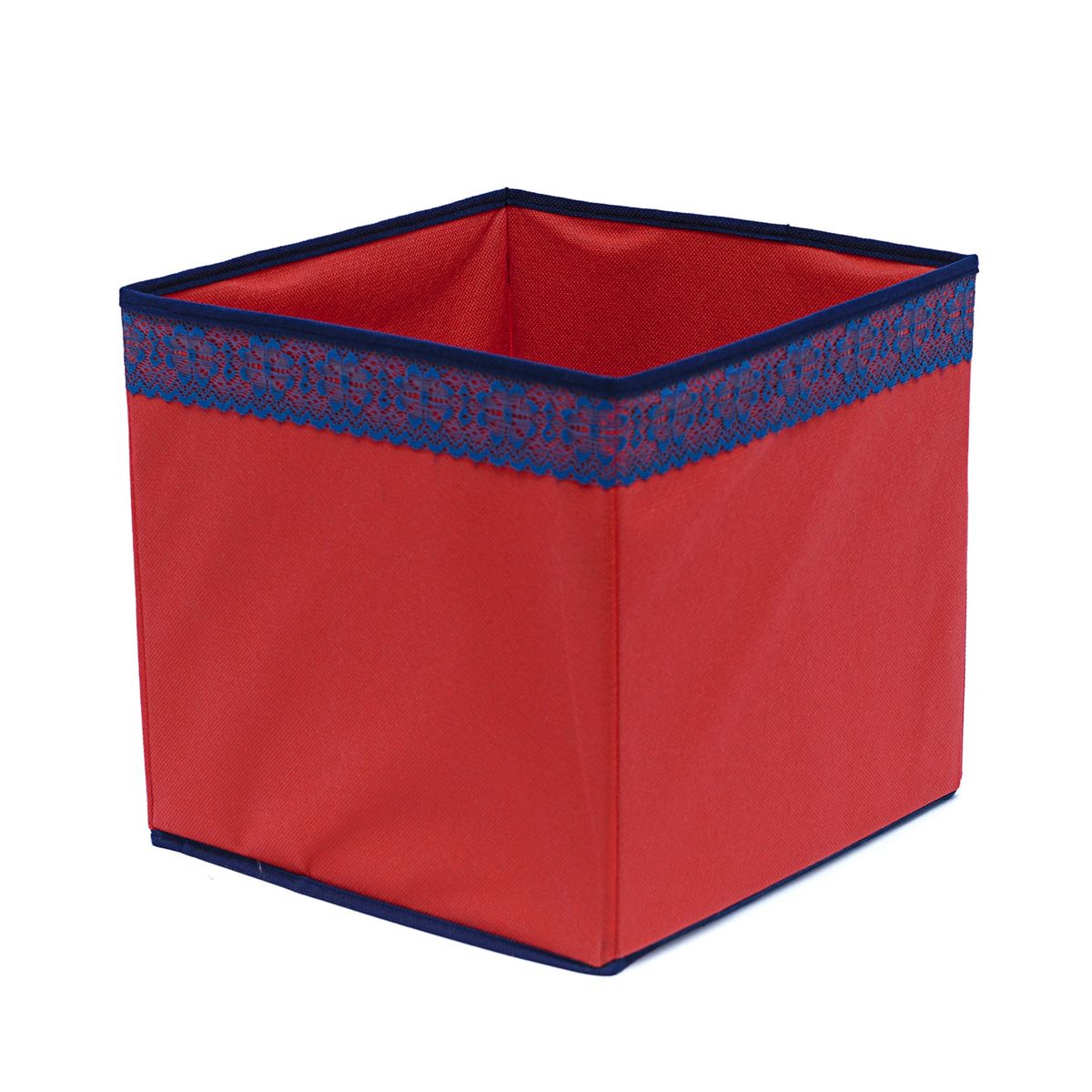 Кофр для хранения Homsu Rosso, 27 х 27 х 27 смHOM-325 Кофр для хранения Homsu Rosso, 27 х 27 х 27 смHOM-325Кофр для хранения Homsu Rosso изготовлен из высококачественного нетканого полотна и декорирован вставкой из кружева. Кофр имеет одно большое отделение, где вы можете хранить различные бытовые вещи, нижнее белье, одежду и многое другое. Вставки из картона обеспечивают прочность конструкции. Стильный принт, модный цвет и качество исполнения сделают такой кофр незаменимым для хранения ваших вещей.