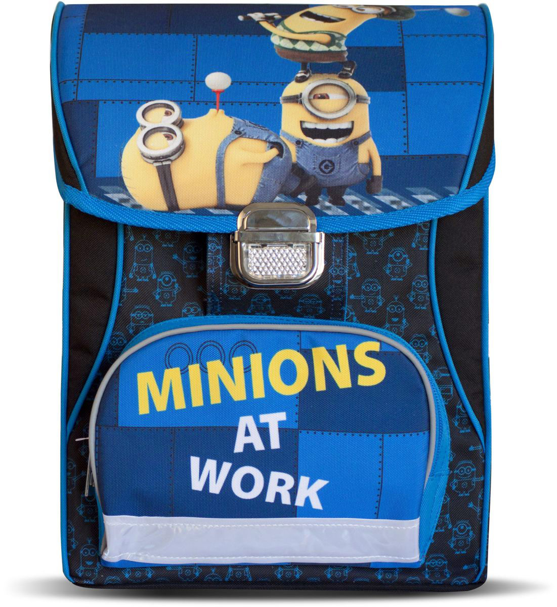 Universal Ранец школьный Minions at Work29236 Universal Ранец школьный Minions at Work29236Школьный ранец Universal Minions at Work выполнен из прочных и высококачественных материалов. Ранец содержит одно вместительное отделение, закрывающееся клапаном на замок-защелку со встроенным светоотражателем. Внутри отделения имеются два мягких разделителя для тетрадей или учебников, фиксирующихся хлястиком на липучке, и пришивной карман на молнии. Дно ранца можно сделать жестким, разложив специальную панель с пластиковой вставкой, что повышает сохранность содержимого ранца. Клапан полностью откидывается, что существенно облегчает пользование ранцем. На внутренней части клапана находится прозрачный пластиковый кармашек, в который можно поместить сведения о данных владельца ранца. На лицевой стороне находится накладной карман на молнии. Жесткий каркас и анатомическая форма спинки способствуют равномерному распределению нагрузки и формированию правильной осанки. Конструкция спинки дополнена эргономичными подушечками, противоскользящей сеточкой и системой вентиляции для...