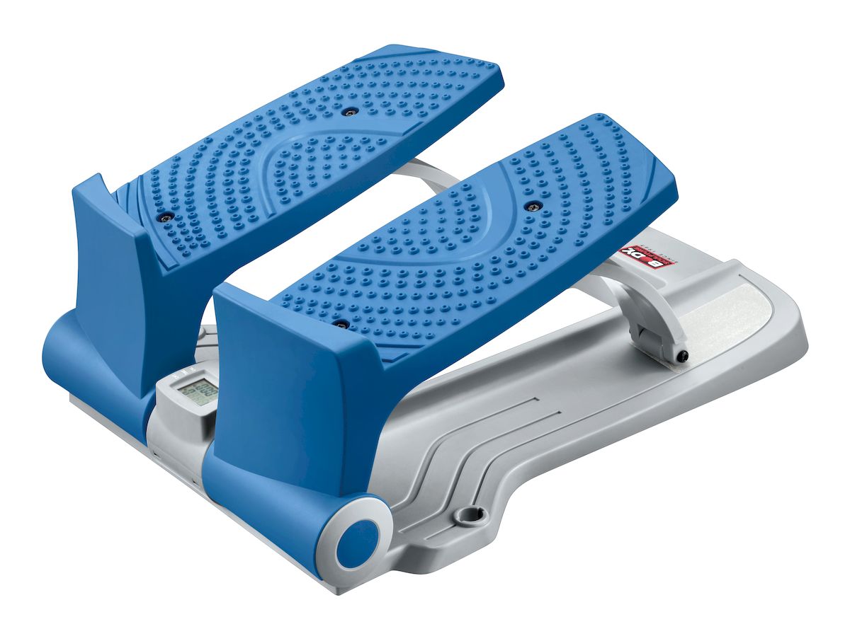 Степпер Sport Elit BS-803 BLA-B EZBS-803 Степпер Sport Elit BS-803 BLA-B EZBS-803EZ степпер Body Sculpture BS-803BLA-B компактный тренажер, предназначенный для использования в домашних условиях. Небольшие размеры и отличная функциональность позволяют использовать этот тренажер для тренировки всех основных групп мышц: ног, бедер, пресса, рук, спины. Встроенный компьютер считывает и сообщает пользователю все основные параметры тренировки, что позволяет планировать тренировки и при необходимости вносить коррективы. Тренировки с использованием EZ степпера Body Sculpture BS-803 не только очень продуктивны, но и довольно интересны: активные динамичные движения не заставят скучать и сделают тренировки приятным времяпрепровождением. Конструкция тренажера очень тщательно продумана и сконструирована таким образом, чтобы сделать тренировку максимально эффективной и избавить пользователя от всех возможных неудобств: широкие педали с нескользящей поверхностью, прочный и долговечный механизм сделают каждую тренировку эффективной и комфортной. На этом министеппере можно...