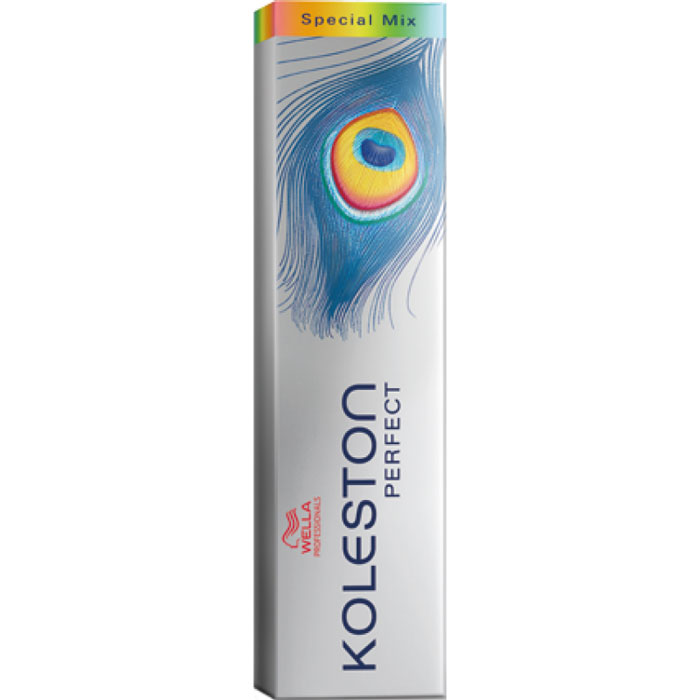 Wella Краска для волос Koleston Perfect, оттенок 0/28, Матовый Синий, 60 мл81276577/00300028/9019095 Wella Краска для волос Koleston Perfect, оттенок 0/28, Матовый Синий, 60 мл81276577/00300028/9019095Wella KOLESTON PERFECT 0/28 матовый синий предназначена для того, чтобы волосы обрели новый насыщенный и натуральный цвет, не страдая при этом. Новая разработка немецких ученых позволит сохранить хорошее внешнее состояние волос: блеск, упругость, отсутствие секущихся кончиков. Преимущество краски заключается в том, что она имеет минимальное количество вредных компонентов, а комплекс активных гранул защищает и укрепляет волосы. В составе также имеются липиды, которые придают волосам дополнительного объема без утяжеления. Молекулы и активатор играют не менее важную роль в составе. Они укрепляют корни волос, ведь именно они максимально нуждаются в питании и восстановлении. Краска имеет нежный аромат, который не вызывает аллергических реакций. Она хорошо подходит всем видам волос. Текстуру смешивают с эмульсией для достижения лучшего результата.