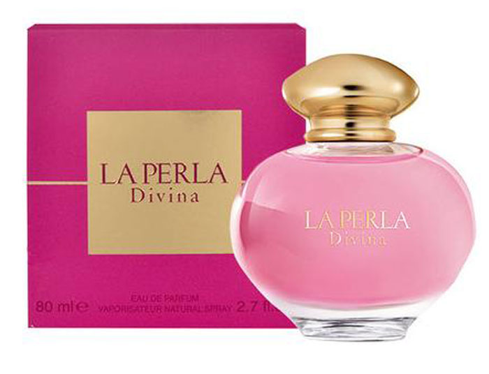 LA PERLA DIVINA WOMAN парфюмированная вода 80МЛ12839 LA PERLA DIVINA WOMAN парфюмированная вода 80МЛ12839Фруктовые, цветочные. Клубника, мандарин, шампанское, жасмин, роза, цветок апельсина, ваниль, мускус, экзотическая древесина.