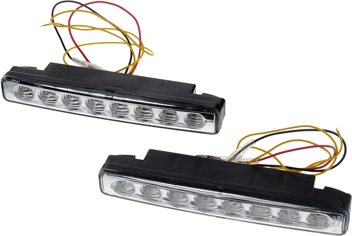 Дневные ходовые огни Nord YADA 12V, цвет: белый. 902633902633 Дневные ходовые огни Nord YADA 12V, цвет: белый. 902633902633Дневные ходовые огни Nord YADA предназначены для создания хорошей видимости автомобиля на дороге с целью достижения высокого уровня безопасности движения. Особенности: - Супер яркий светодиод потребляет намного меньше энергии, чем обычная лампа, сохраняя оптимальную светоотдачу. - Привлекательный дизайн и регулируемый кронштейн, который подходит к различным моделям автомобилей. - Водонепроницаемый отражатель для любых дорожных и погодных условий. Мощность: 5 Вт . Напряжение: 12 В. Температура свечения: 5000 К (холодный белый свет). Комплектация: 2 шт.