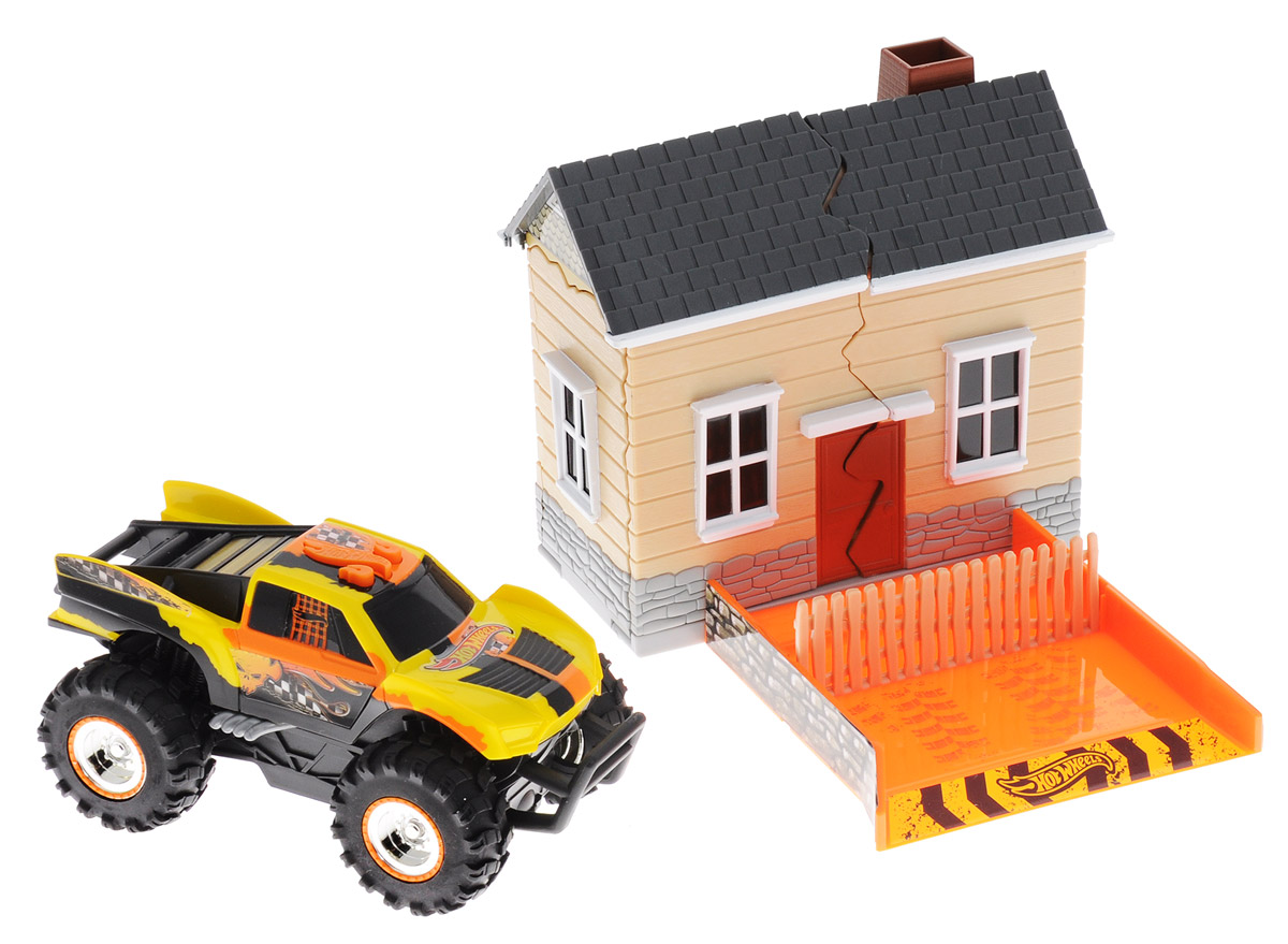 Hot Wheels Игровой набор Безумный трюк Monster Reward90520TS_желтая машина,дом Hot Wheels Игровой набор Безумный трюк Monster Reward90520TS_желтая машина,домИгровой набор Hot Wheels Безумный трюк. Monster Reward, несомненно, понравится вашему ребенку и не позволит ему скучать. Набор представлен в виде стильной машины с большими колесами и дома. При нажатии на кнопки, расположенные на крыше машинки, воспроизводятся звуки работающего двигателя, играет музыка и срабатывают световые эффекты. Ваш ребенок часами будет играть с набором, придумывая различные истории и устраивая соревнования. Порадуйте его таким замечательным подарком! Рекомендуется докупить 3 батарейки напряжением 1,5V типа AАА (товар комплектуется демонстрационными).