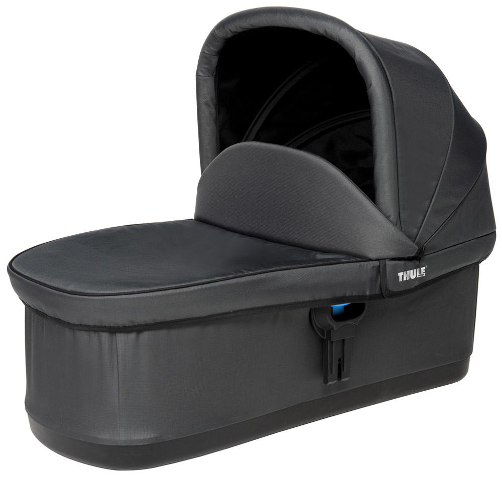 Thule Люлька для грудных детей Bassinet для Thule Glide1/Urban Glide1/Urban Glide220110724 Thule Люлька для грудных детей Bassinet для Thule Glide1/Urban Glide1/Urban Glide220110724Съемная люлька Thule Bassinet легко превращает вашу детскую спортивную коляску Thule в коляску-люльку. Для детей от 0 до 6 месяцев. Система крепления в один щелчок для быстрой установки и снятия. Компактно складывается для простоты хранения. Совместима с Thule Glide, Thule Urban Glide 1 и Thule Urban Glide 2.
