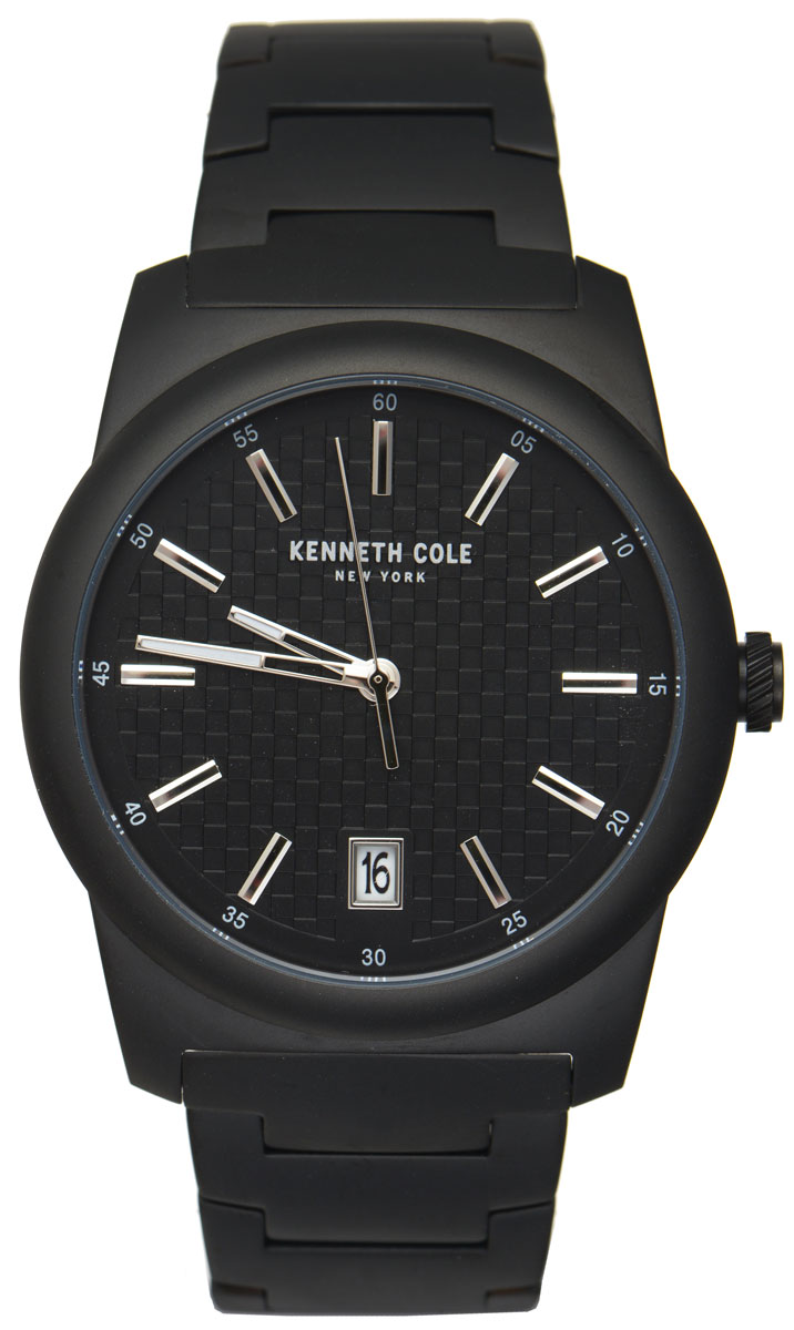 Часы наручные мужские Kenneth Cole, цвет: черный. 1002589510025895 Часы наручные мужские Kenneth Cole, цвет: черный. 1002589510025895Стильные мужские часы Kenneth Cole выполнены из нержавеющей стали со стойким PVD-покрытием и минерального стекла. Циферблат изделия дополнен символикой бренда. Часы оснащены кварцевым механизмом с тремя стрелками со светонакопительным составом, полированным корпусом, устойчивым к царапинам минеральным стеклом, степенью влагозащиты 3atm. Изделие дополнено ремешком из нержавеющей стали, оснащенным удобной раскрывающейся застежкой, позволяющей максимально комфортно и быстро снимать и одевать часы. Часы поставляются в фирменной упаковке. Стиль Kenneth Cole продуман до мелочей. Все части внимательно подогнаны и отлично сочетаются друг с другом. Часы хорошо дополнят любой наряд и преподнесут вас в выгодном свете. Они будут отличной находкой для себя или подарком любимому человеку. Изделие изготовлено из лучших материалов приятной матовой палитры.