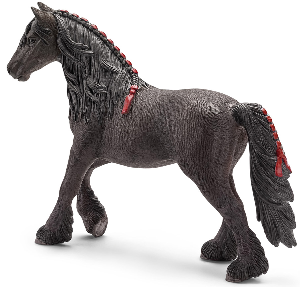 Schleich Фигурка Фризская кобыла13749 Schleich Фигурка Фризская кобыла13749Великолепная фигурка Schleich Фризская кобыла черного цвета с заплетенной красной лентой гривой станет прекрасным пополнением коллекции лошадей от Schleich и разнообразит игру вашего ребенка. Фризские лошади родом из Нидерландов, использовались как в сельском хозяйстве, так и в рыцарских боях. Характерной особенностью этой породы лошадей является длинная шерсть на ногах и длинный пышный хвост, окрас этих лошадей исключительно черный. Фигурка изготовлена из гипоаллергенных высокотехнологичных материалов, раскрашена вручную и не вызывает аллергии у ребенка.