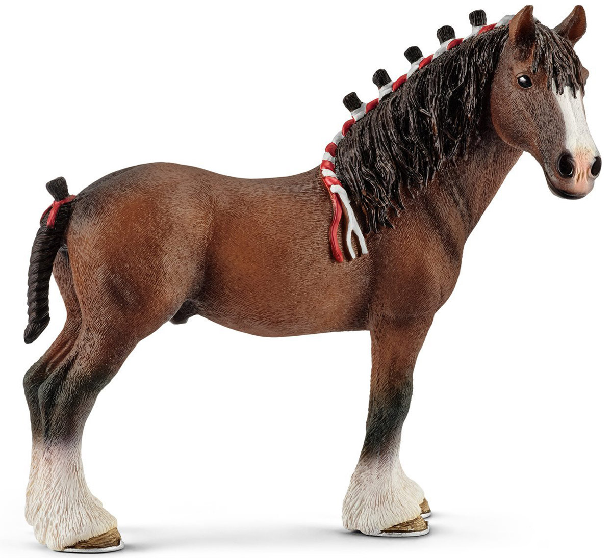 Schleich Фигурка Жеребец Клейдесдаль13808 Schleich Фигурка Жеребец Клейдесдаль13808Фигурка Schleich Жеребец Клейдесдаль обязательно понравится вашему ребенку и дополнит его коллекцию лошадей. Все фигурки Schleich выполнены из гипоаллергенных высокотехнологичных материалов, раскрашены вручную и не вызывают аллергии у ребенка. Прекрасно выполненные фигурки отличаются высочайшим качеством игрушек ручной работы. Все они создаются при постоянном сотрудничестве с Берлинским зоопарком, а потому являются максимально точной копией настоящих животных. Каждая фигурка разработана с учетом исследований в области педагогики. Клейдесдальские лошади большие и сильные, у них большие уши и короткая шея. У этих лошадей дружелюбный характер, они очень трудолюбивые. У этих лошадей очень большие копыта. Длина их подковы с одного конца до другого составляет целых 5 сантиметров. Подковать такую лошадь - непростая задача для кузнеца, ведь их подковы могут весить до 2.5 кг, что в 4-5 раз превышает вес подковы породистой лошади. Несмотря на то, что...