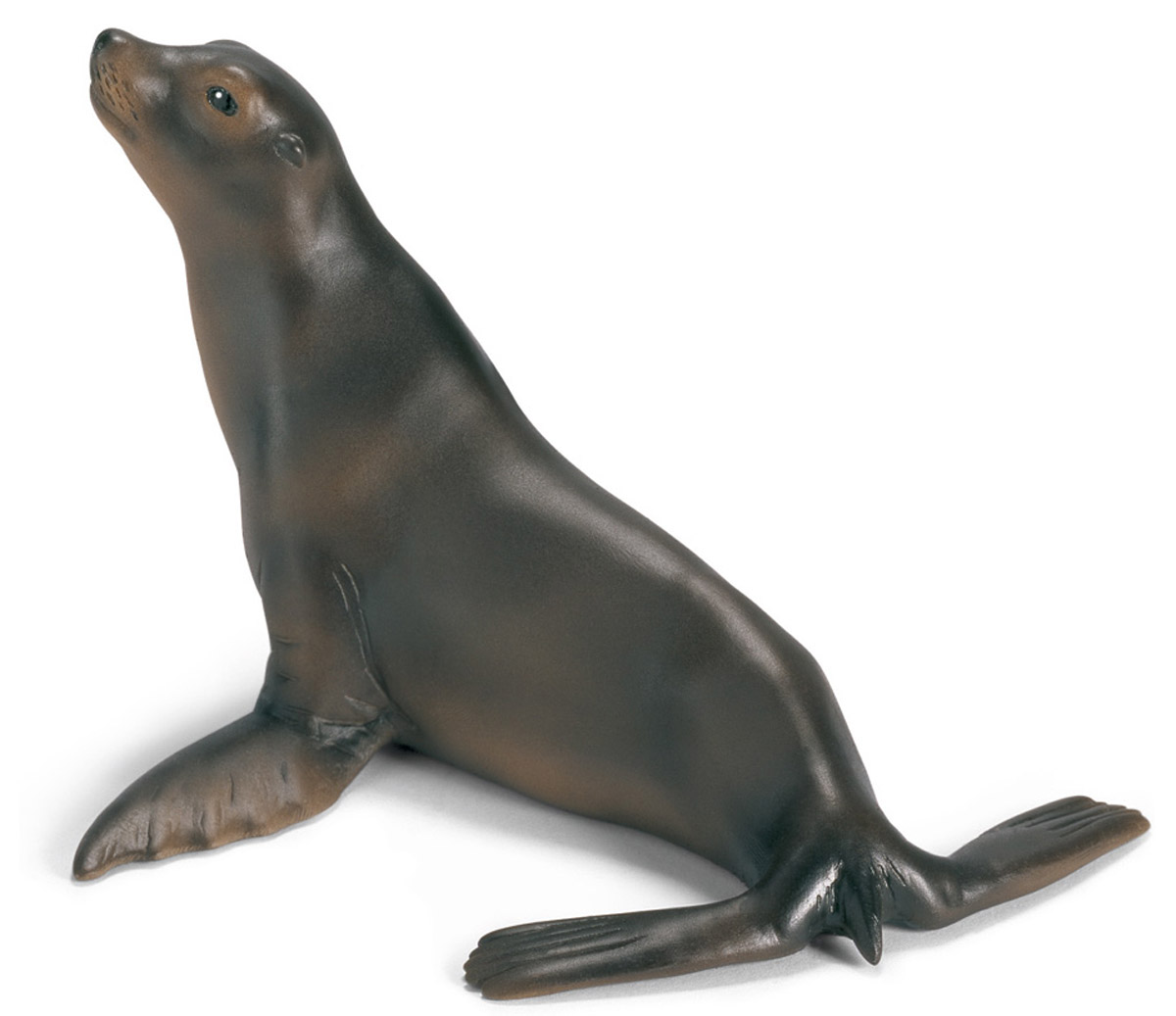 Schleich Фигурка Морской лев14365 Schleich Фигурка Морской лев14365Фигурка Schleich Морской лев - великолепно выполненное и раскрашенное вручную животное, созданное при тесном сотрудничестве с Берлинским зоопарком, никого не оставит равнодушным. Фигурка Schleich Морской лев является отличным обучающим материалом и знакомит детей с представителями животного мира.