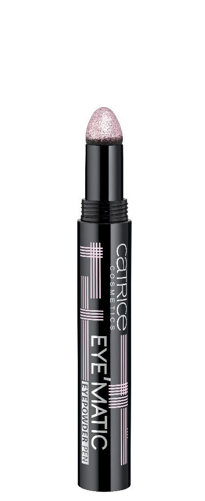 Catrice Тени-карандаш для век EyeMatic Eyepowder Pen 020 Hotel Pearlafornia розовый, 13 гр54380 Catrice Тени-карандаш для век EyeMatic Eyepowder Pen 020 Hotel Pearlafornia розовый, 13 гр54380Все в одном. При использовании теней для век CATRICE EyeMatic Eyepowder Pen, вам даже не потребуется кисть, ведь тени представлены в удобной форме карандаша, а сам продукт находится в колпачке. С помощью губки-аппликатора, выполненного в форме конуса, тени наносятся быстро и аккуратно – как на все веко, так и локально на выступающие части лица, расставляя эффектные блики и мягкие световые акценты. Представлены в шести оттенках.