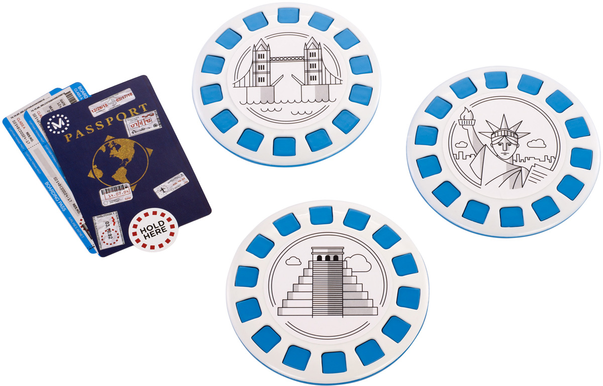 View-Master Интерактивная игрушка ДостопримечательностиDNC17_DLL69 View-Master Интерактивная игрушка ДостопримечательностиDNC17_DLL69С помощью интерактивной игрушки View-Master Достопримечательности вы сможете виртуально побывать в трех знаменитых городах мира! Посетите статую Свободы и остров Эллис в Нью-Йорке, исследуйте Чичен-Ицу - город Майя, или побывайте в лондонском Тауэре и на Тауэрском мосту. Просто загрузите приложение View-Master, посвященное достопримечательностям, вставьте смартфон в очки виртуальной реальности View-Master (продаются отдельно)и положите перед собой фишку из набора. Открывайте неизведанное, погружайтесь в окружающее вас пространство. В наборе: карта доступа, 3 фишки.