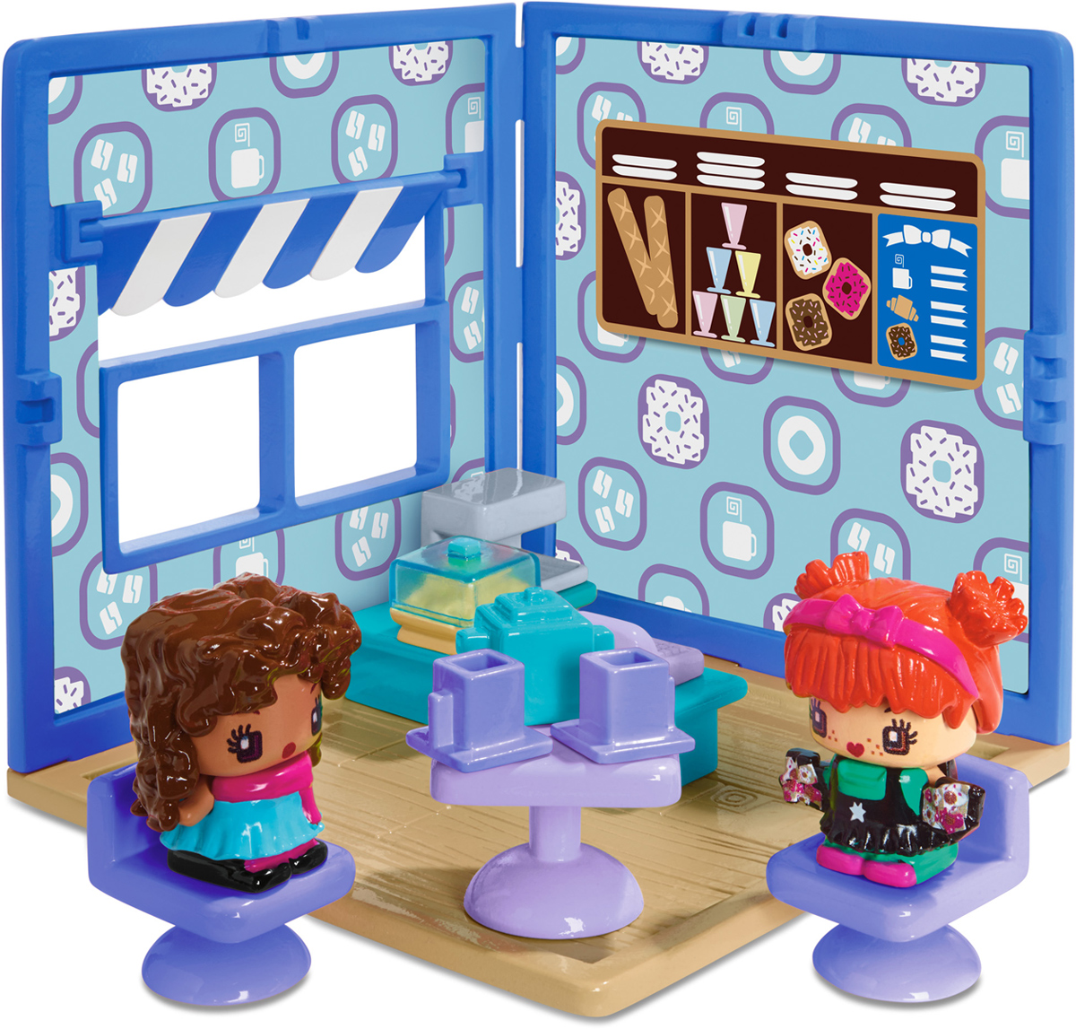 My Mini MixieQs Игровой набор Мини-комната КафеDWB60_DWB61 My Mini MixieQs Игровой набор Мини-комната КафеDWB60_DWB61Игровой набор My Mini MixieQs Мини-комната. Кафе непременно приведет в восторг вашу малышку. Эта маленькая тематическая комната идеально подойдет для игры с фигурками MixieQs. В кафе имеется окошко с подвижной занавеской. Стол, стулья и аксессуары из набора можно расставлять по своему усмотрению. У фигурок можно менять одежду и прически. В комплекте две фигурки девочек с одеждой и прическами и одна секретная фигурка. Игровой набор Мини-комната. Кафе совместим с другими наборами My Mini MixieQs.