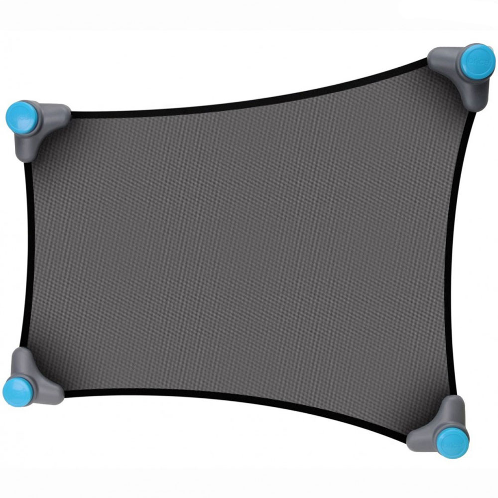 Munchkin Солнцезащитная шторка для автомобиля Stretch-to-Fit Sun Shade12030 Munchkin Солнцезащитная шторка для автомобиля Stretch-to-Fit Sun Shade12030Солнцезащитная шторка для автомобиля Munchkin Stretch-to-Fit Sun Shade предназначена для защиты ребенка от прямых солнечных лучей во время поездок на автомобиле. Шторка представляет собой особое тонкое сетчатое полотно Opti-view, которое с помощью присосок легко крепится к окну автомобиля. Благодаря эластичности, шторка прекрасно подойдет для автомобильного окна практически любой формы и размера. Малыш теперь сможет спокойно вздремнуть во время путешествия или разглядывать интересные пейзажи за окном - яркие лучи солнца не будут его тревожить!