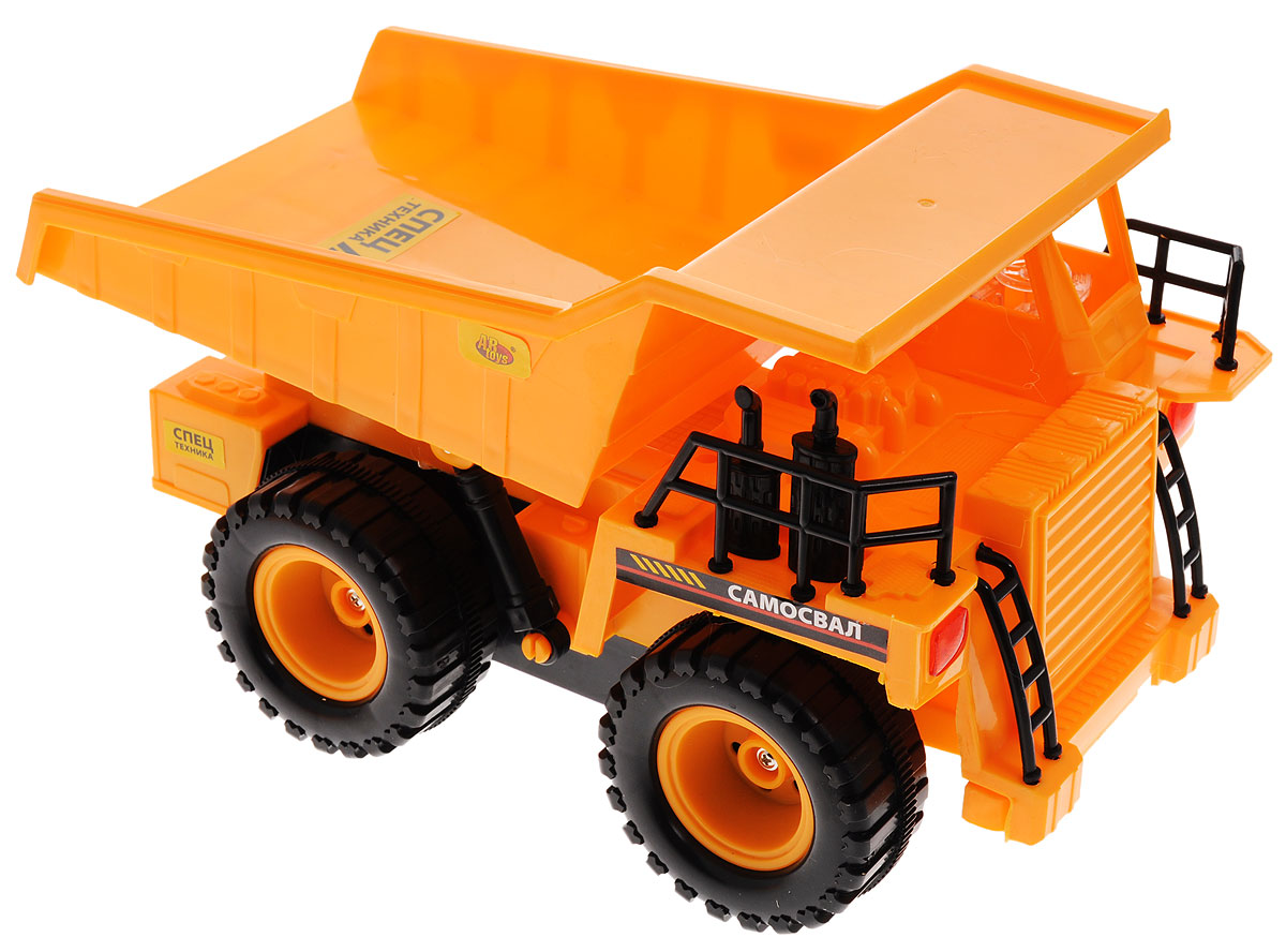 ABtoys Самосвал на радиоуправленииC-00140(6807A) ABtoys Самосвал на радиоуправленииC-00140(6807A)Самосвал на радиоуправлении ABtoys обязательно привлечет внимание вашего ребенка. Игрушка выполнена из прочного пластика в масштабе 1:22 с высокой степенью детализации. Движение самосвала и подъем кузова управляются с помощью пульта. Игрушка может двигаться вперед, назад, поворачивать направо и налево. Малыш проведет с этой игрушкой много увлекательных часов, воспроизводя свою стройку. Ваш ребенок будет в восторге от такого подарка! Для работы игрушки необходимы 4 батарейки типа АА напряжением 1,5V (не входят в комплект). Для работы пульта управления необходимы 2 батарейки типа АА напряжением 1,5V (не входят в комплект).