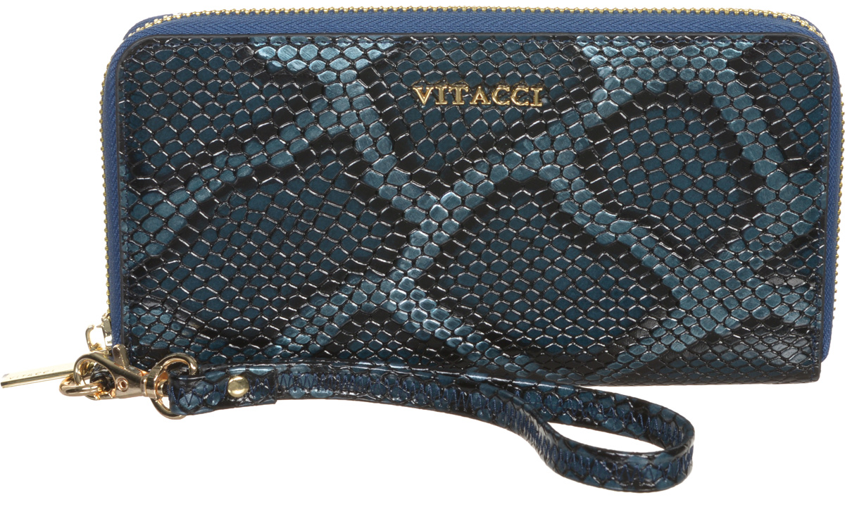 Кошелек женский Vitacci, цвет: синий. HS022HS022 Кошелек женский Vitacci, цвет: синий. HS022HS022Модный женский кошелек Vitacci выполнен из натуральной кожи с тиснением под змею. Модель закрывается на застежку-молнию. Внутри 3 отделения для купюр, 2 потайных кармана, отделение для мелочи на застежке-молнии и 12 кармана для визиток и кредитных карт. Изделие дополнено съемным кожаным ремешком с замком-карабином. Такой кошелек станет прекрасным и стильным подарком для любителей респектабельных аксессуаров и ценителей экзотики. Изделие упаковано в фирменную коробку.