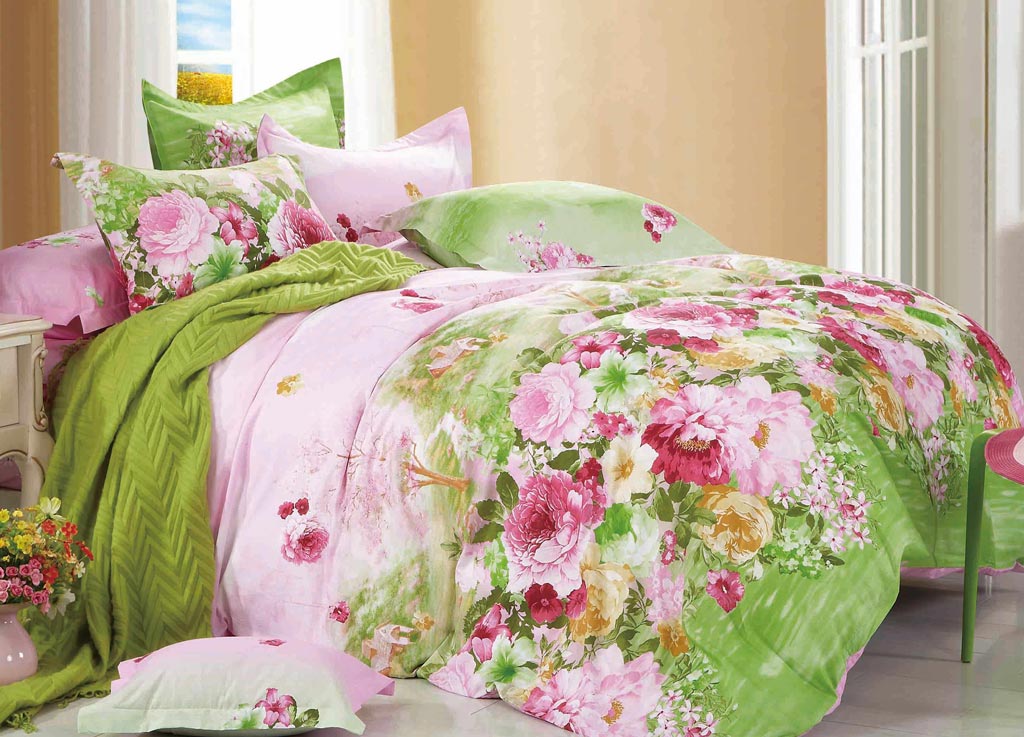 Комплект белья Primavera Classic Поле, 2-спальный, наволочки 70x70, цвет: розовый-зеленый87886 Комплект белья Primavera Classic Поле, 2-спальный, наволочки 70x70, цвет: розовый-зеленый87886Роскошный комплект постельного белья Primavera Classic выполнен из качественного плотного сатина и украшен оригинальным рисунком. Комплект состоит из пододеяльника, простыни и двух наволочек. Сатин - это ткань из 100% натурального хлопка. Мягкость и нежность материала создает чувство комфорта и защищенности. Классический натуральный природный материал делает это постельное белье нежным, элегантным и приятным. Приобретая комплект постельного белья Primavera Classic, вы можете быть уверены в том, что покупка доставит вам и вашим близким удовольствие и подарит максимальный комфорт.